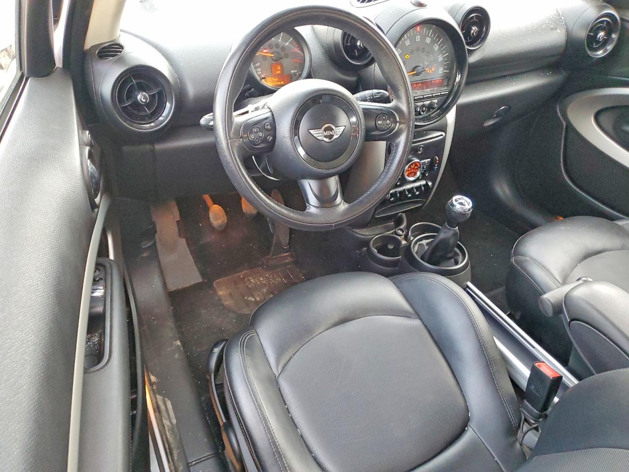 2015 Mini Cooper Paceman Белый vin: WMWSS1C51FWN46731