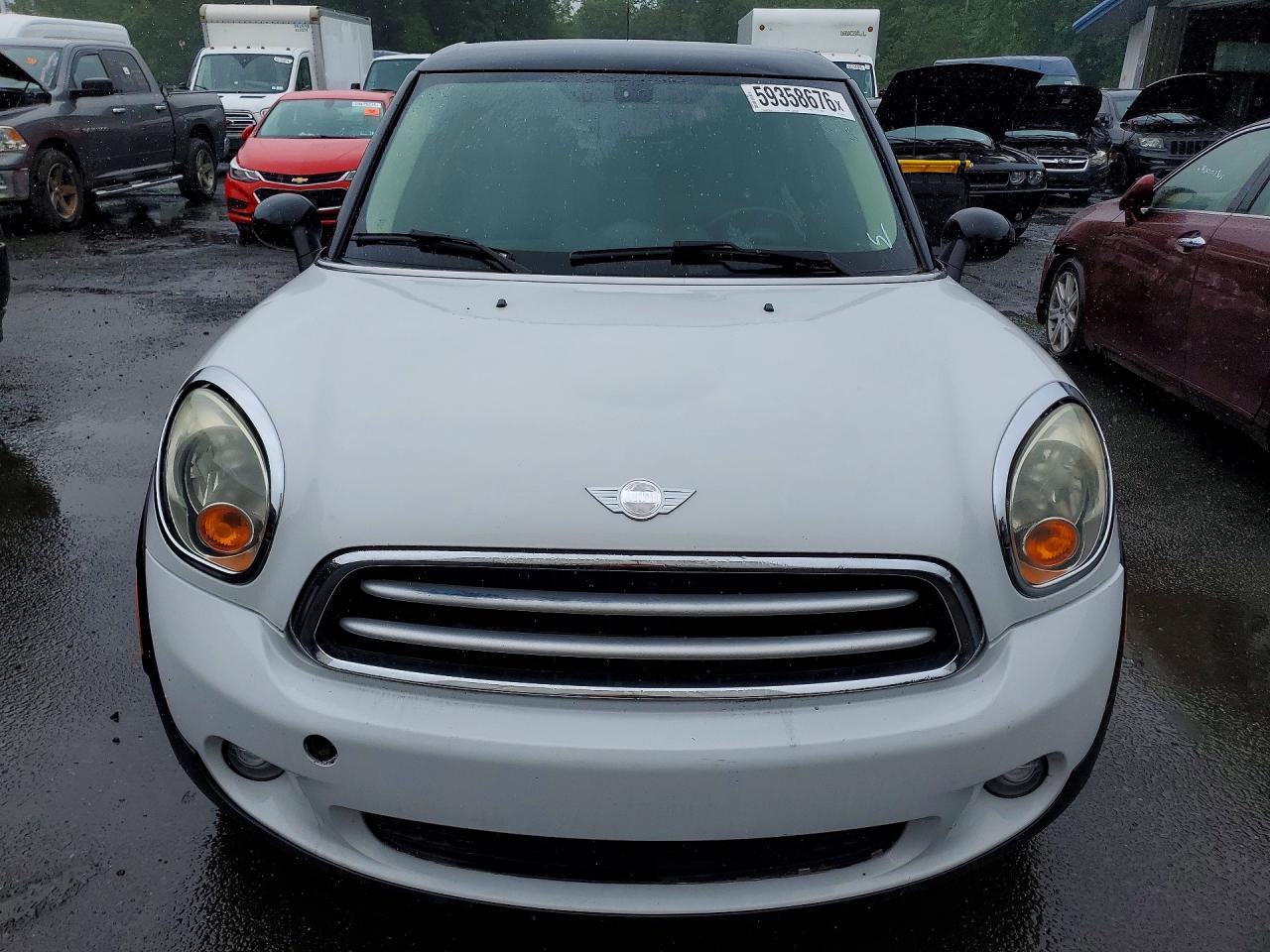 2015 Mini Cooper Paceman White vin: WMWSS1C52FWN94917