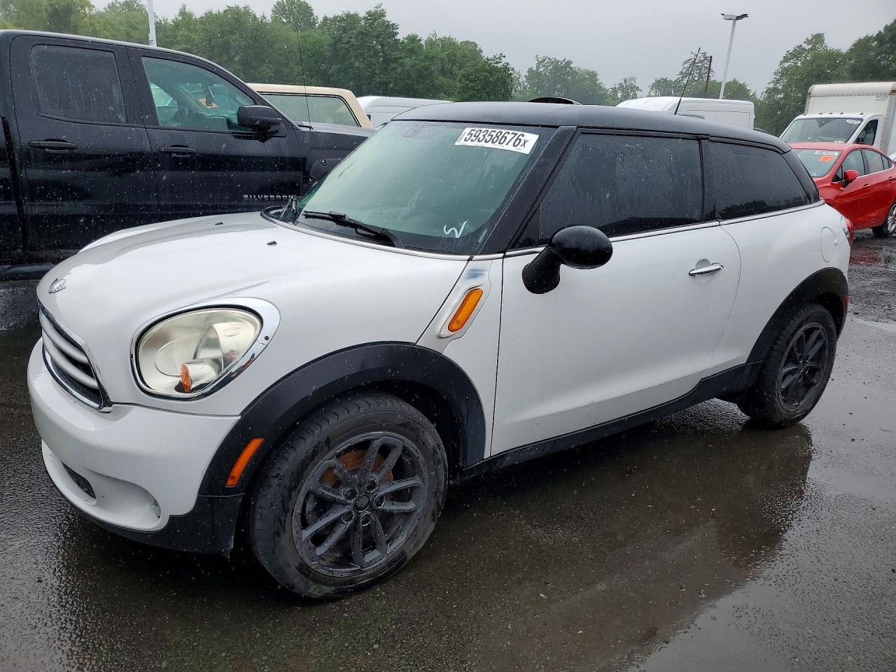2015 Mini Cooper Paceman White vin: WMWSS1C52FWN94917