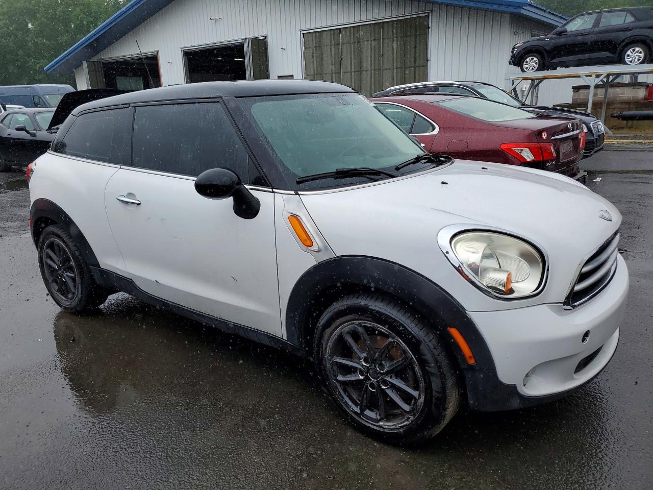 2015 Mini Cooper Paceman White vin: WMWSS1C52FWN94917