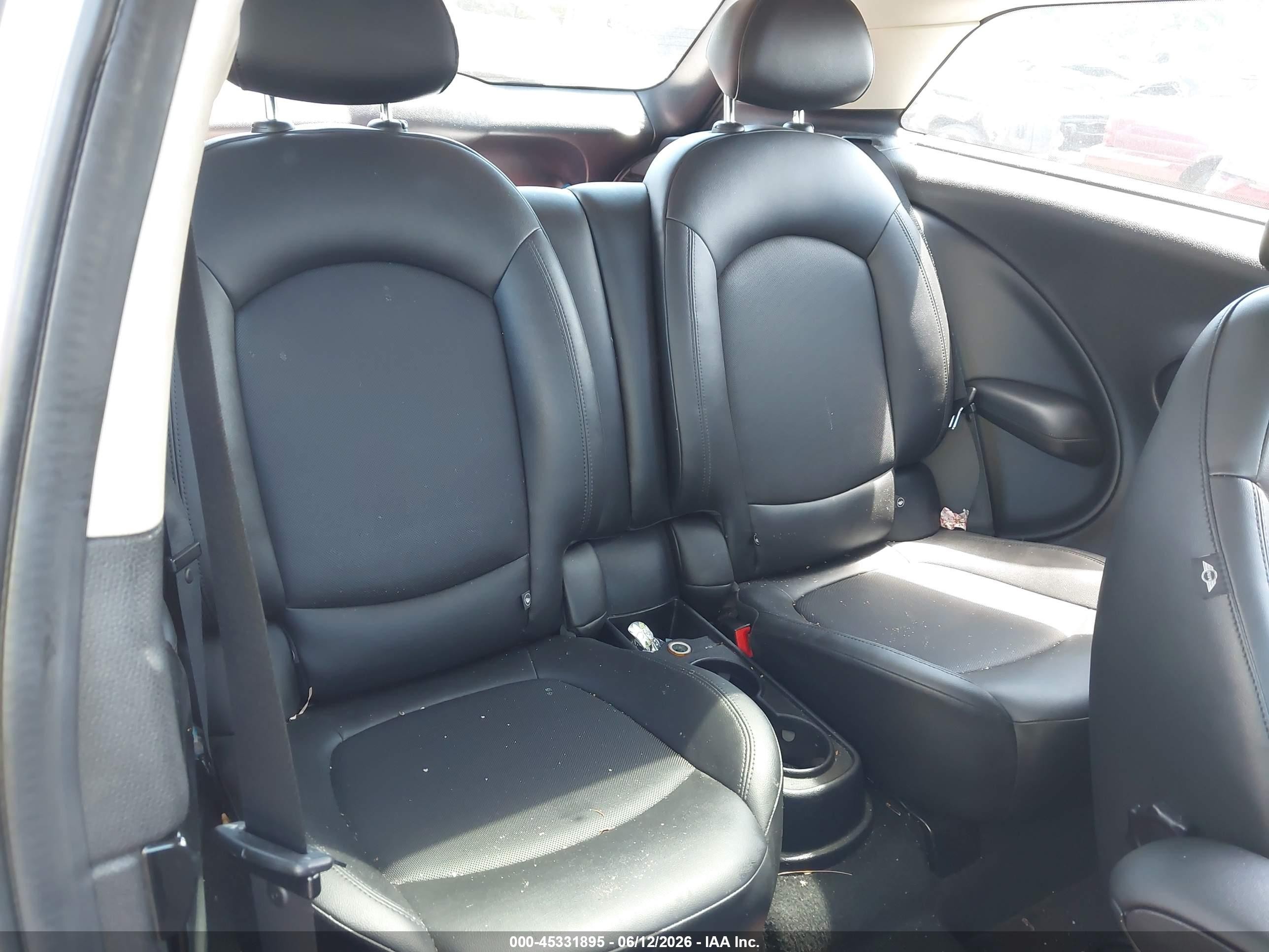 2014 Mini Cooper Paceman   White vin: WMWSS1C53EWN94679