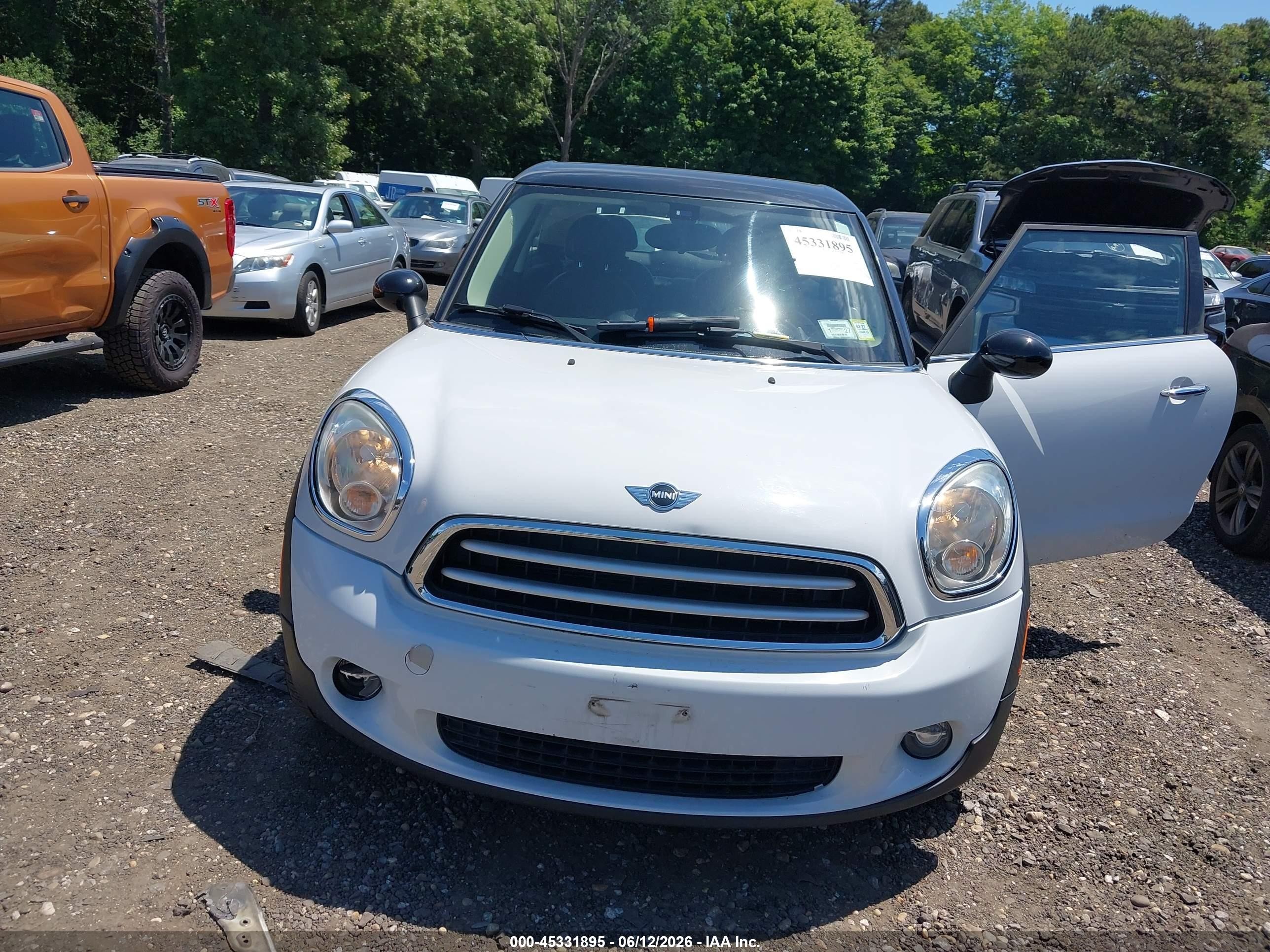 2014 Mini Cooper Paceman   White vin: WMWSS1C53EWN94679