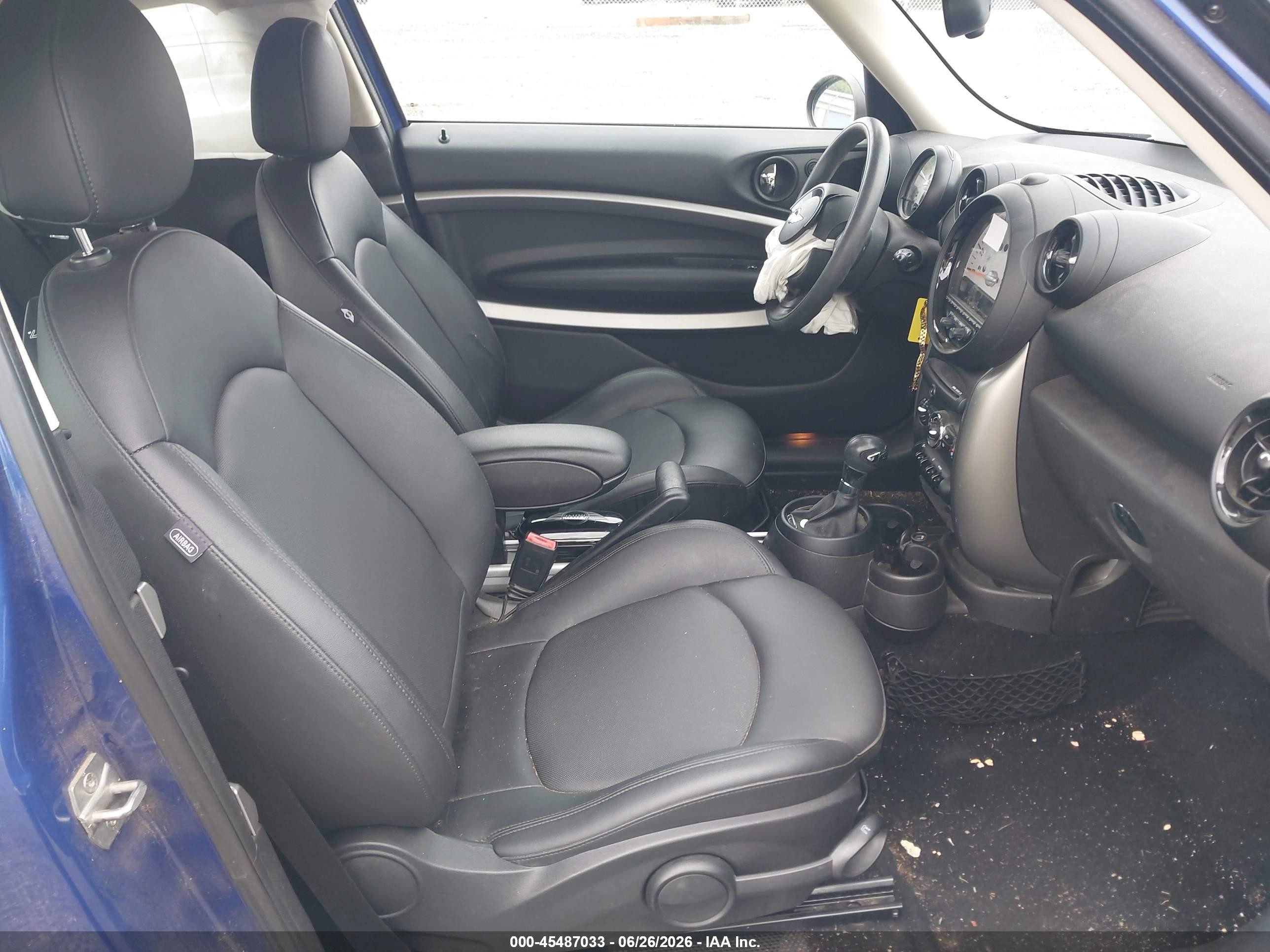 2014 Mini Paceman Cooper Blue vin: WMWSS1C55EWN94473