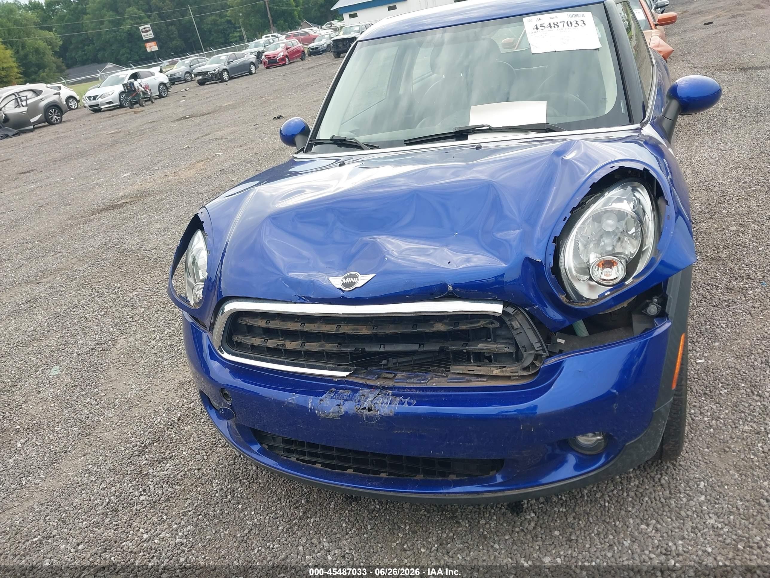 2014 Mini Paceman Cooper Blue vin: WMWSS1C55EWN94473