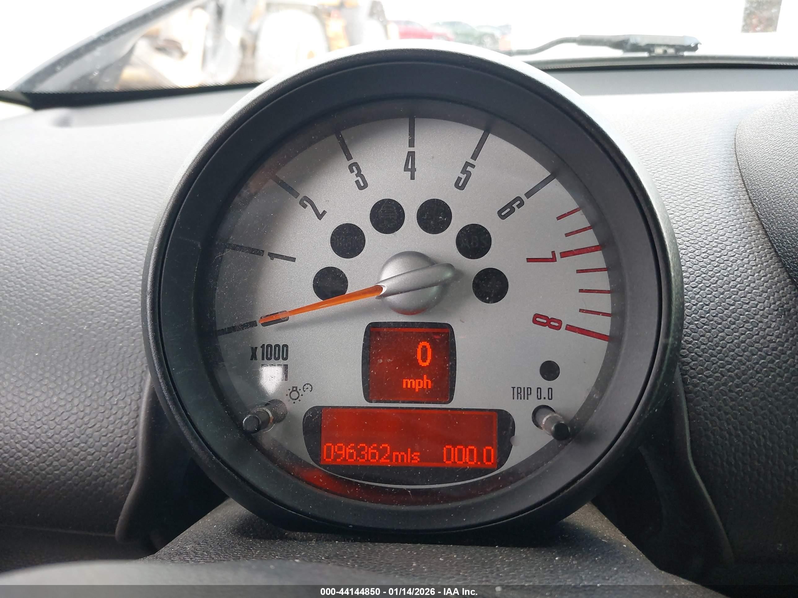 2014 Mini Paceman Cooper S White vin: WMWSS5C52EWN66931