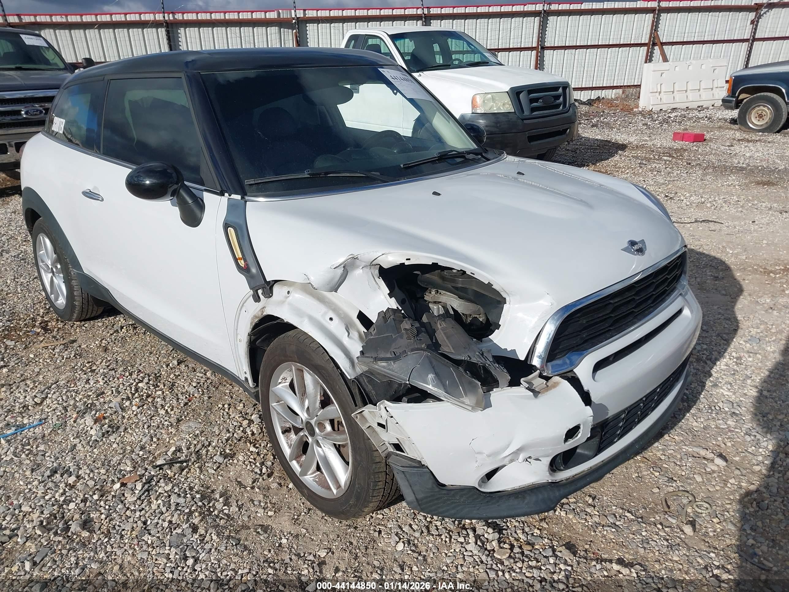 2014 Mini Paceman Cooper S White vin: WMWSS5C52EWN66931