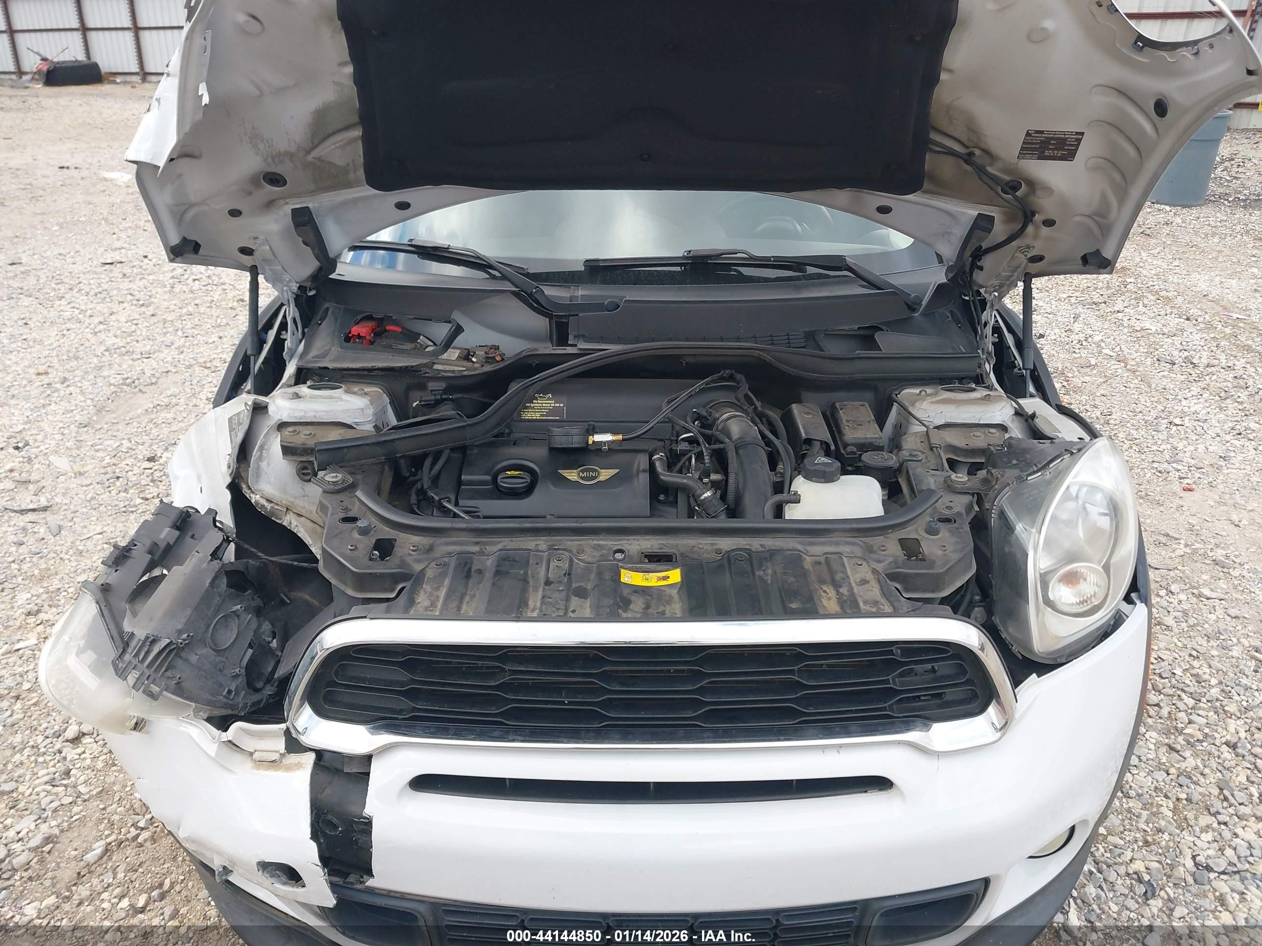 2014 Mini Paceman Cooper S White vin: WMWSS5C52EWN66931