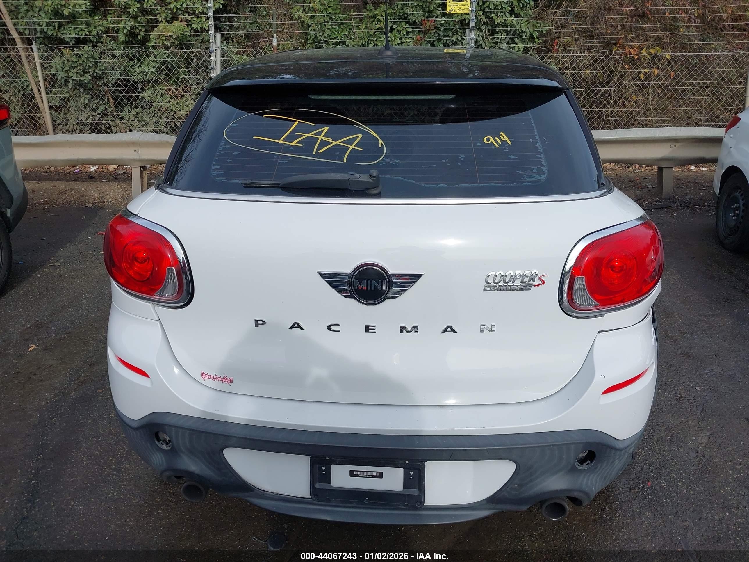 2014 Mini Cooper Paceman   White vin: WMWSS5C56EWN67127