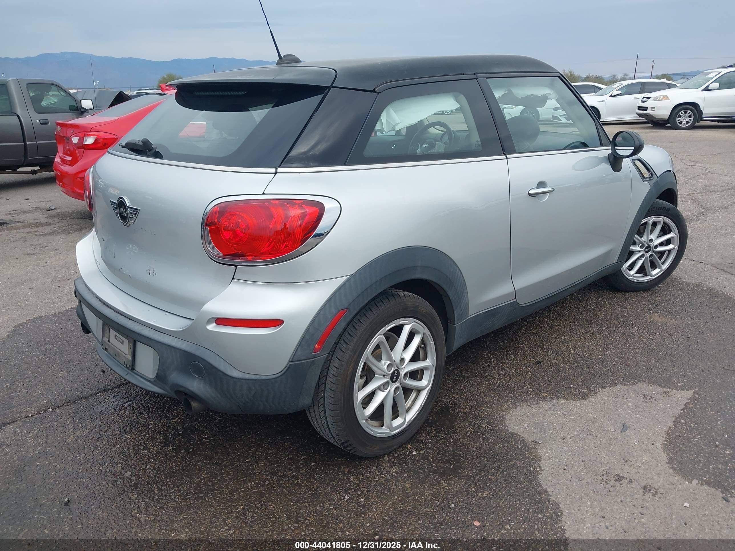 2015 Mini Paceman Cooper S Silver vin: WMWSS5C59FWT84452