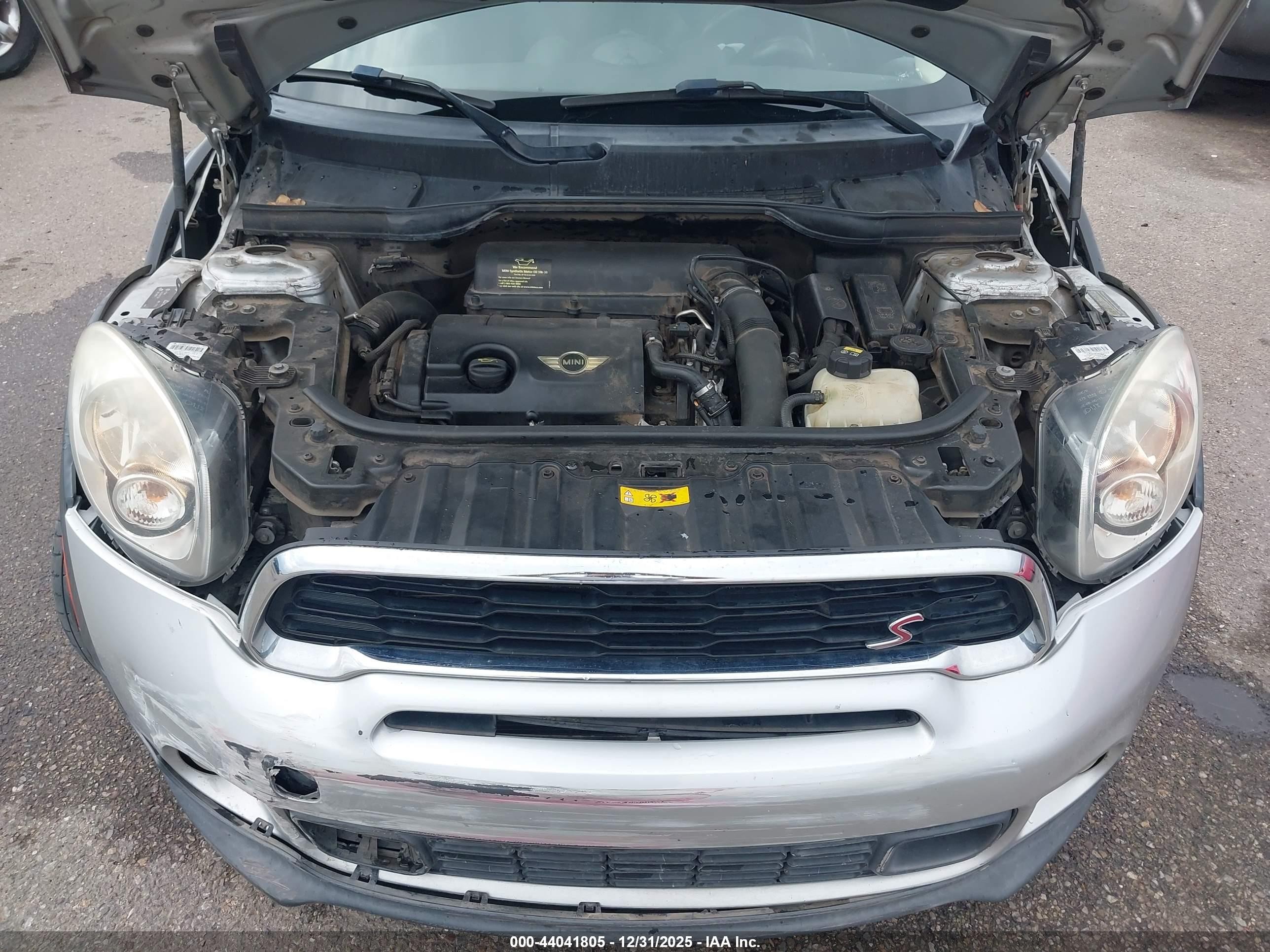 2015 Mini Paceman Cooper S Silver vin: WMWSS5C59FWT84452