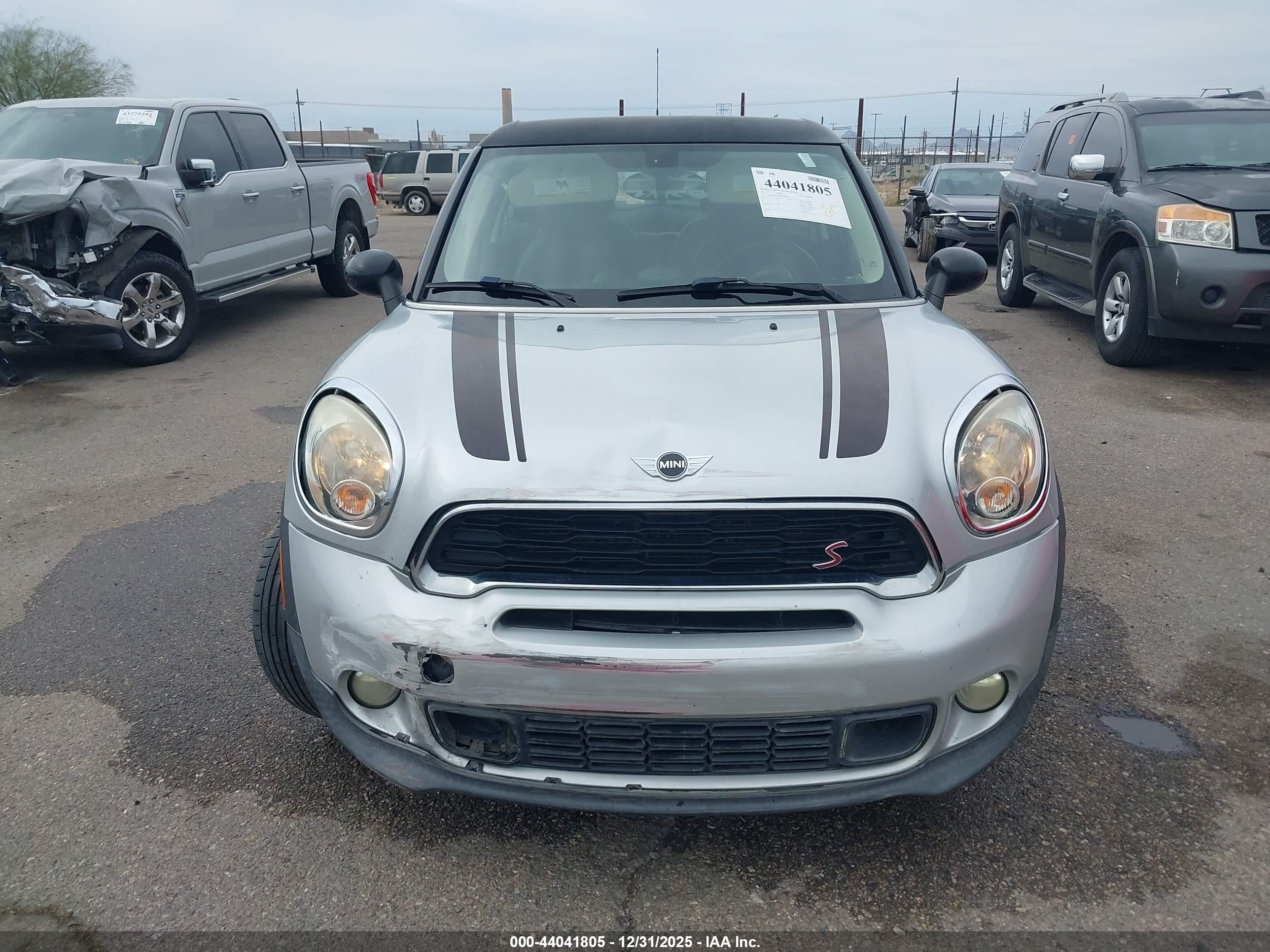 2015 Mini Paceman Cooper S Silver vin: WMWSS5C59FWT84452