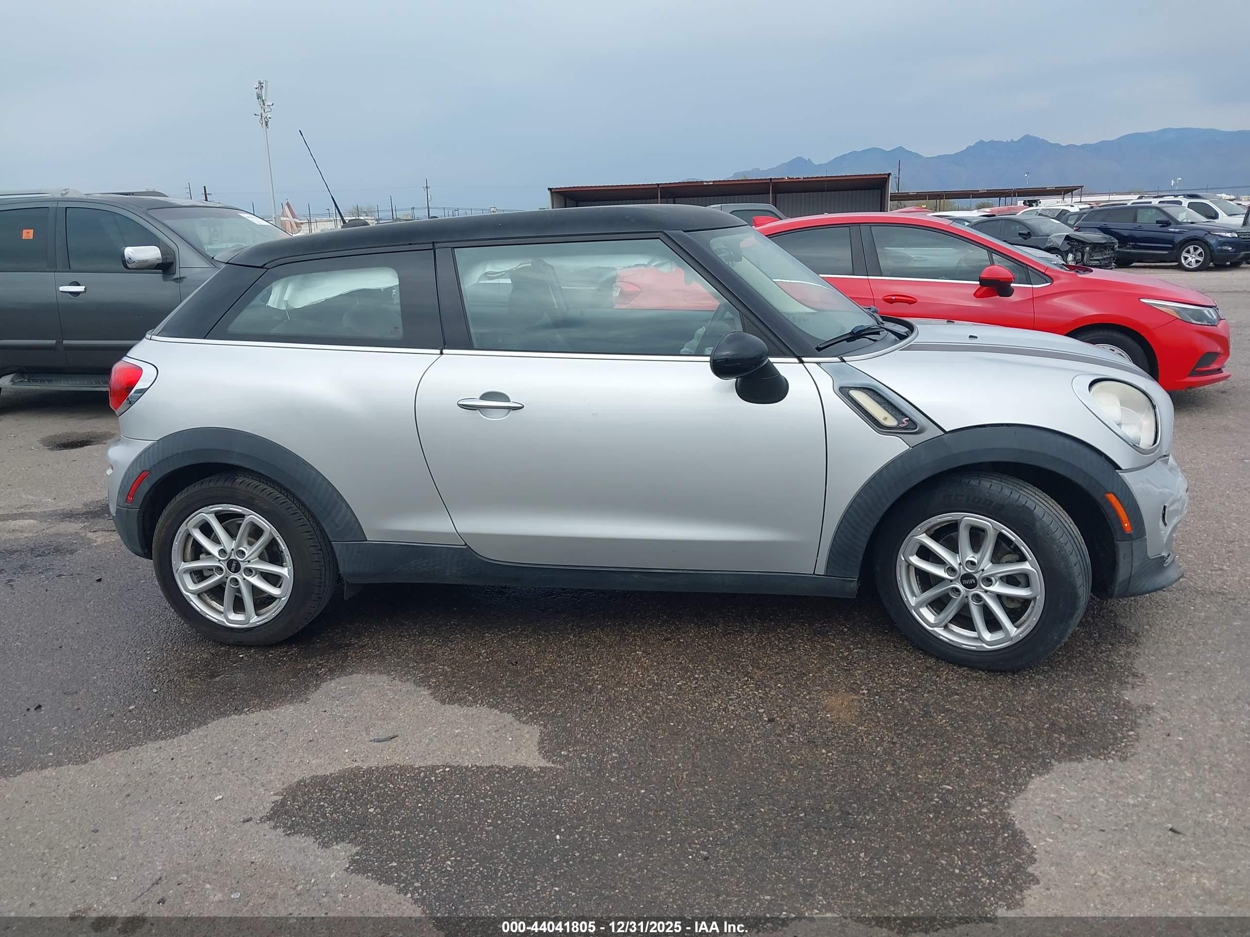 2015 Mini Paceman Cooper S Silver vin: WMWSS5C59FWT84452