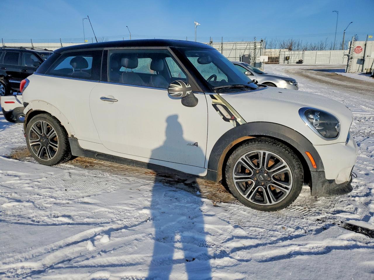 2014 Mini Cooper S Paceman White vin: WMWSS7C52EWN52345