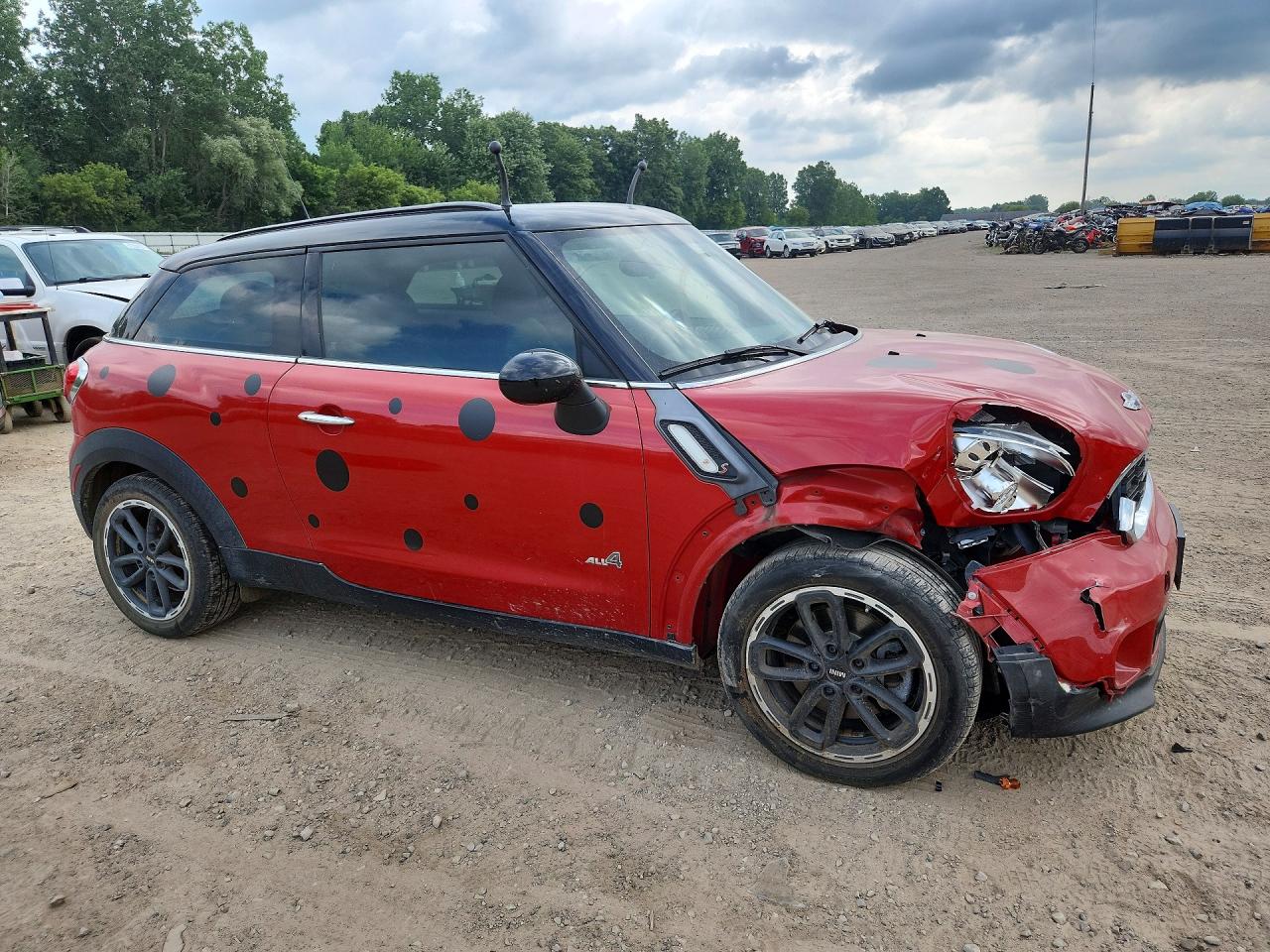 2015 Mini Cooper S Paceman Red vin: WMWSS7C52FWS44545