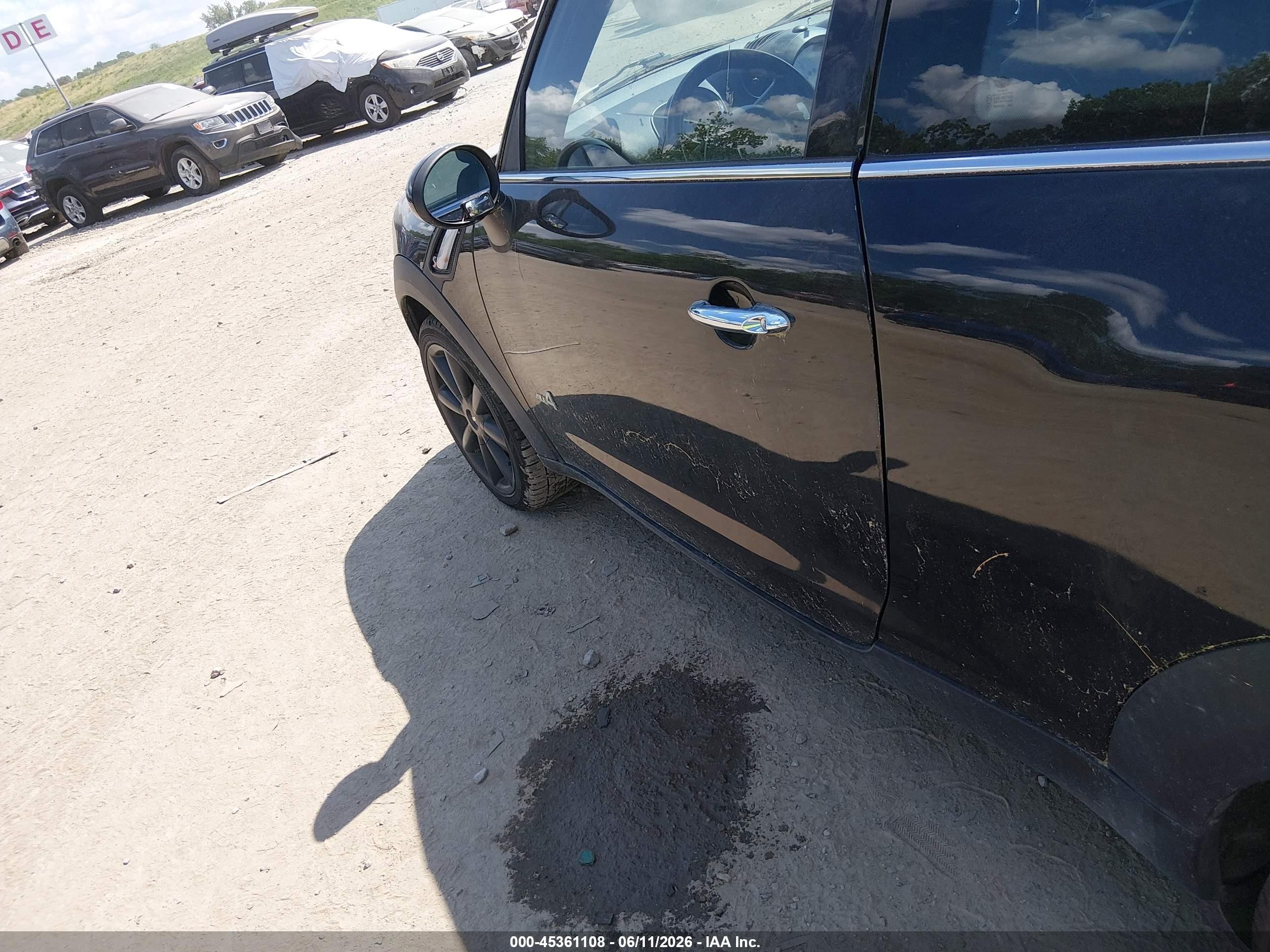 2013 Mini Paceman Cooper S Black vin: WMWSS7C54DWN52037