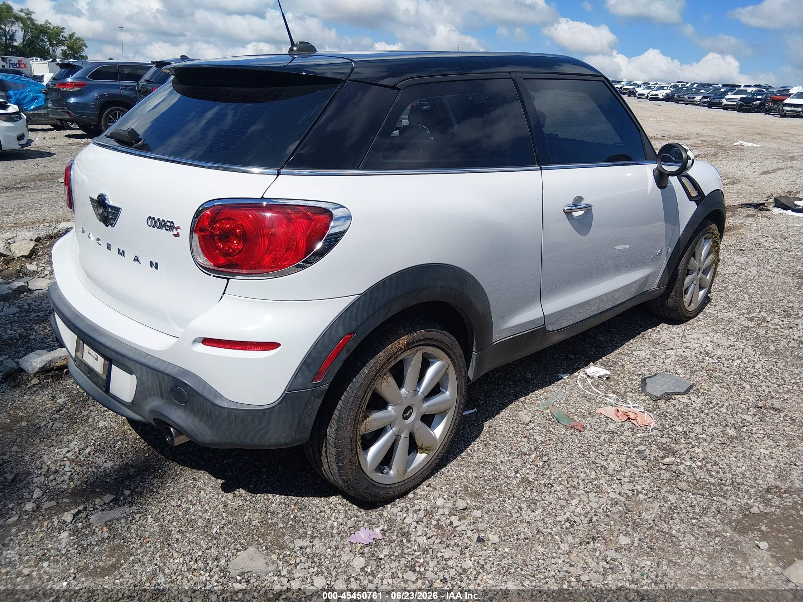 2014 Mini Paceman Cooper S Белый vin: WMWSS7C56EWN71917