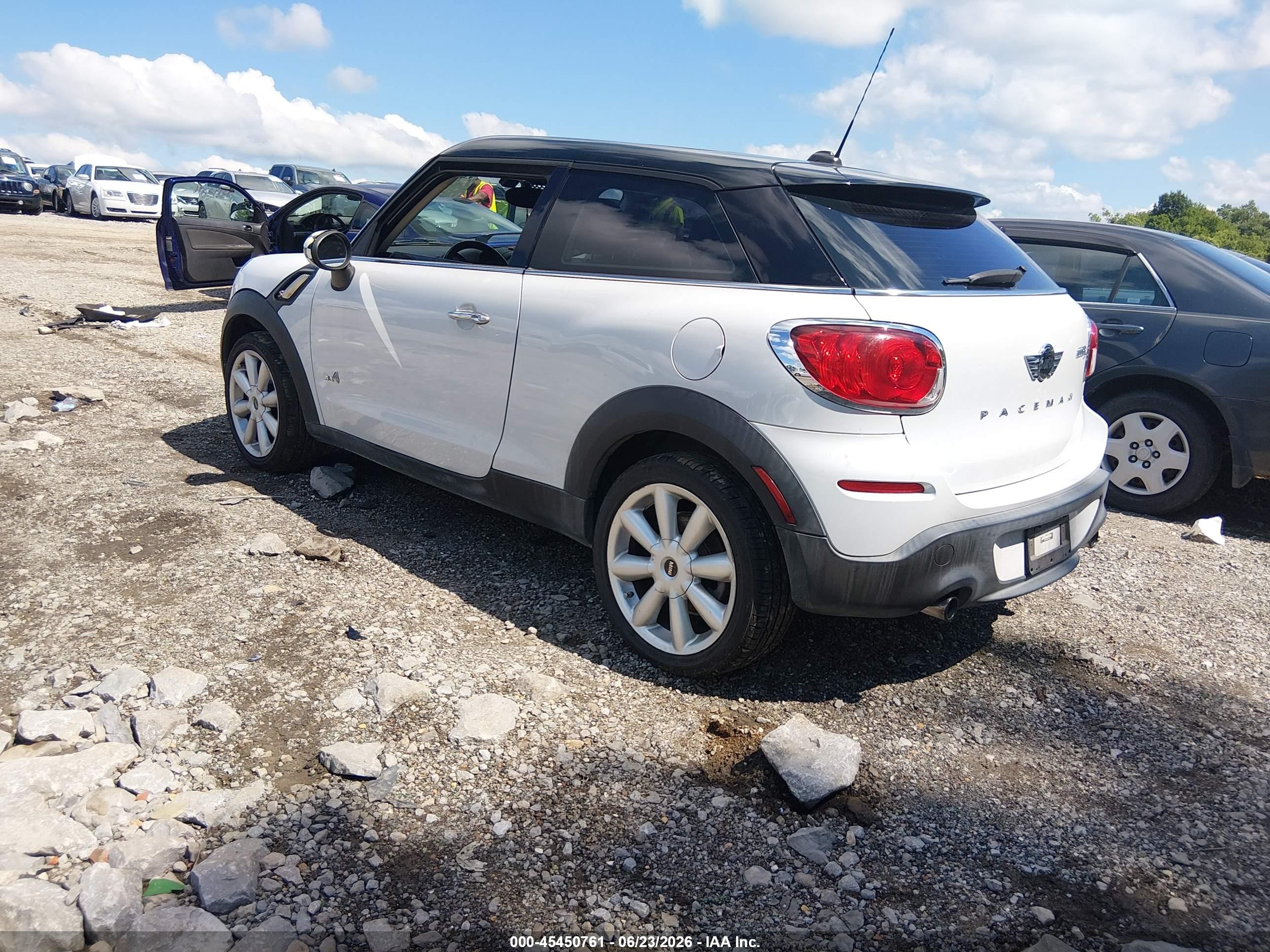 2014 Mini Paceman Cooper S Белый vin: WMWSS7C56EWN71917