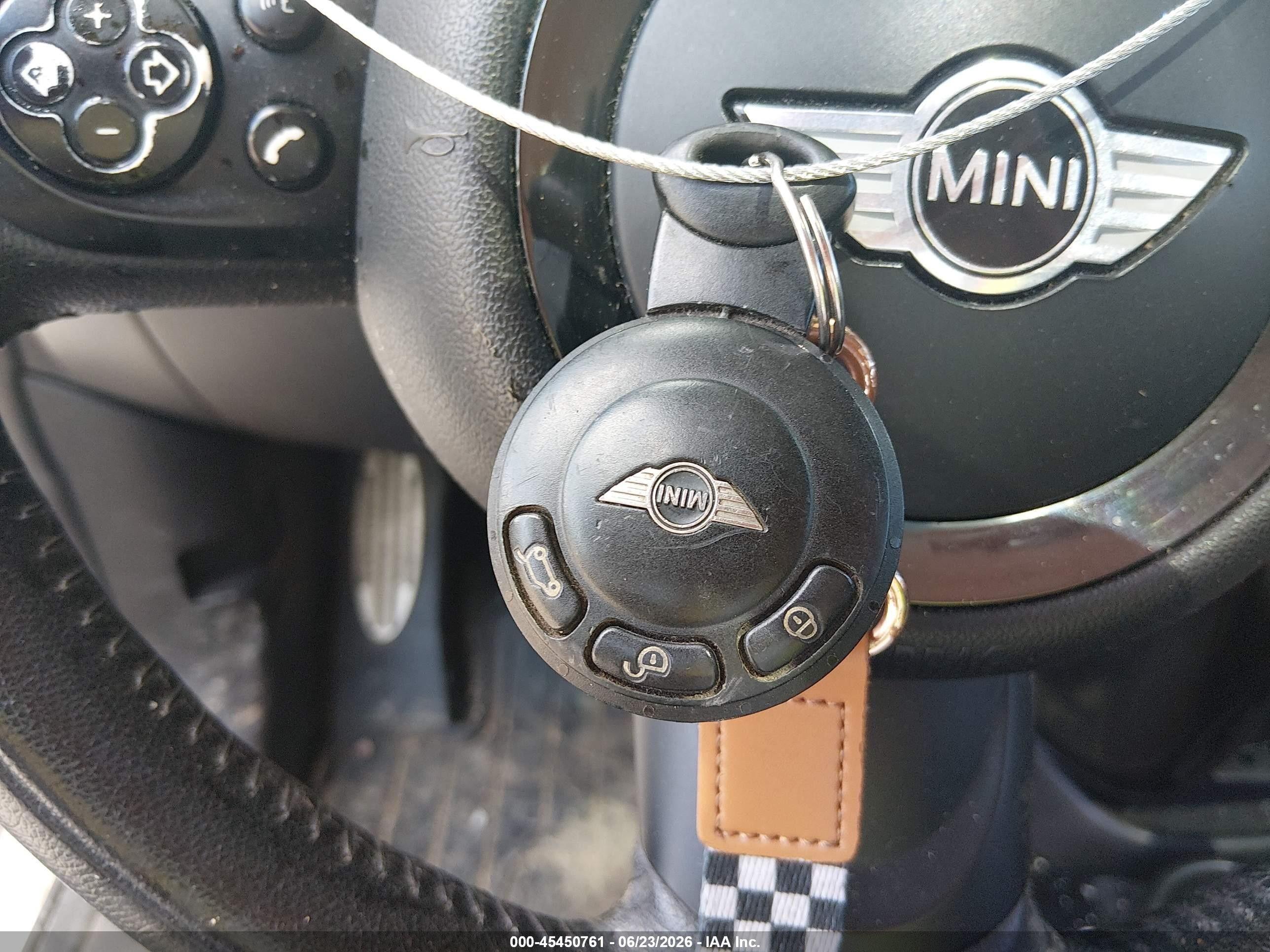 2014 Mini Paceman Cooper S Белый vin: WMWSS7C56EWN71917