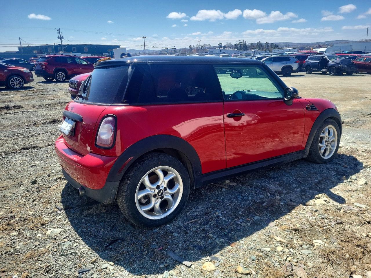 2012 Mini Cooper Red vin: WMWSU3C50CT369608