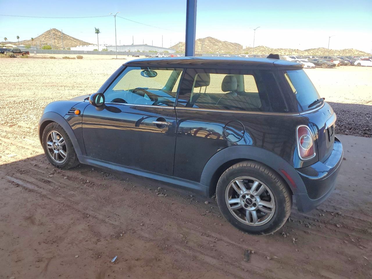 2013 Mini Cooper Black vin: WMWSU3C50DT681395