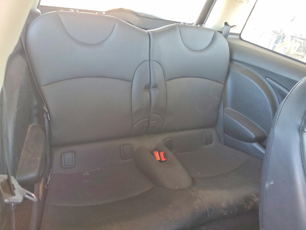 2013 Mini Cooper Black vin: WMWSU3C50DT681395