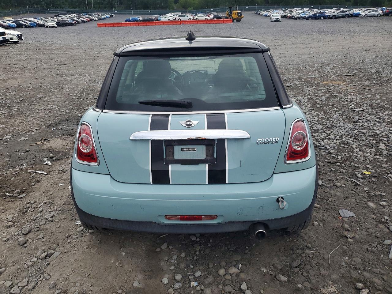 2012 Mini Cooper Turquoise vin: WMWSU3C51CT255682