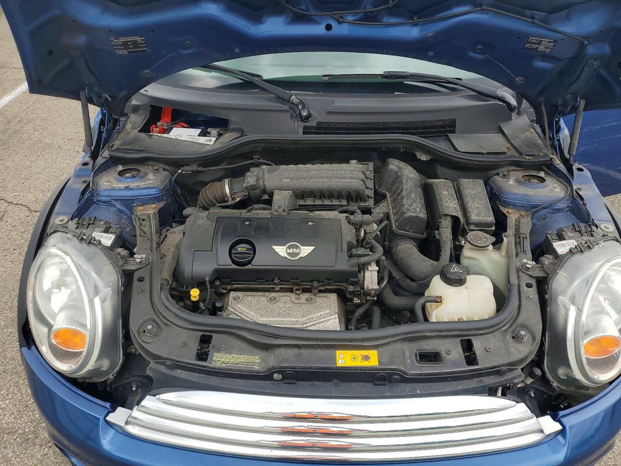 2013 Mini Cooper Blue vin: WMWSU3C51DT689280