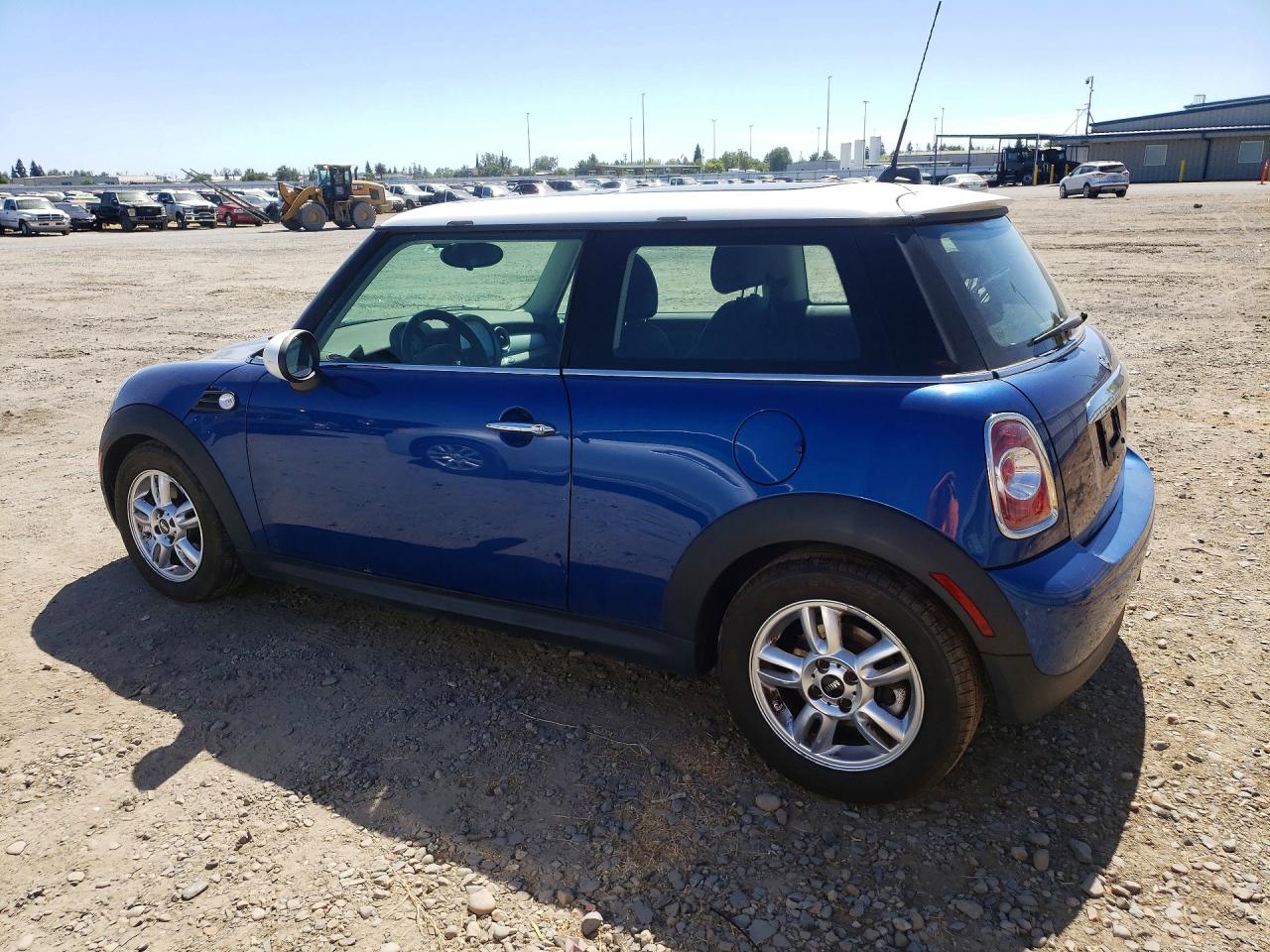 2013 Mini Cooper Blue vin: WMWSU3C52DT374150