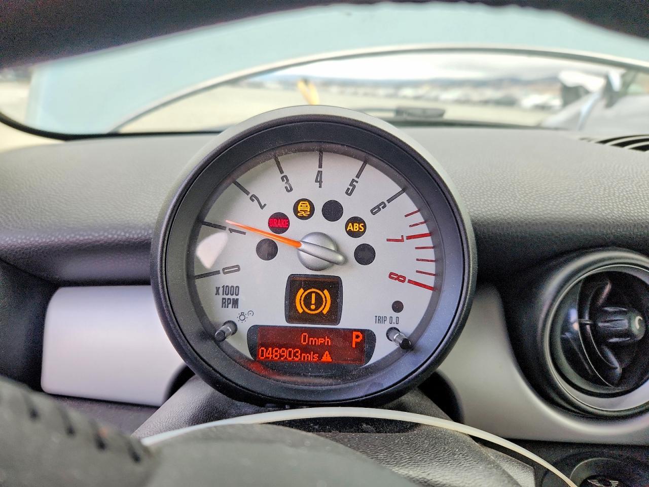 2013 Mini Cooper Turquoise vin: WMWSU3C52DT544572