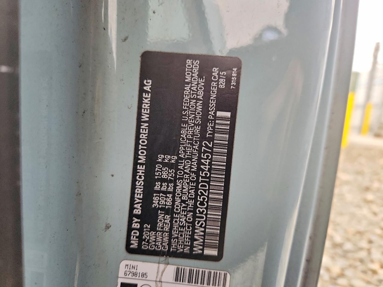 2013 Mini Cooper Turquoise vin: WMWSU3C52DT544572