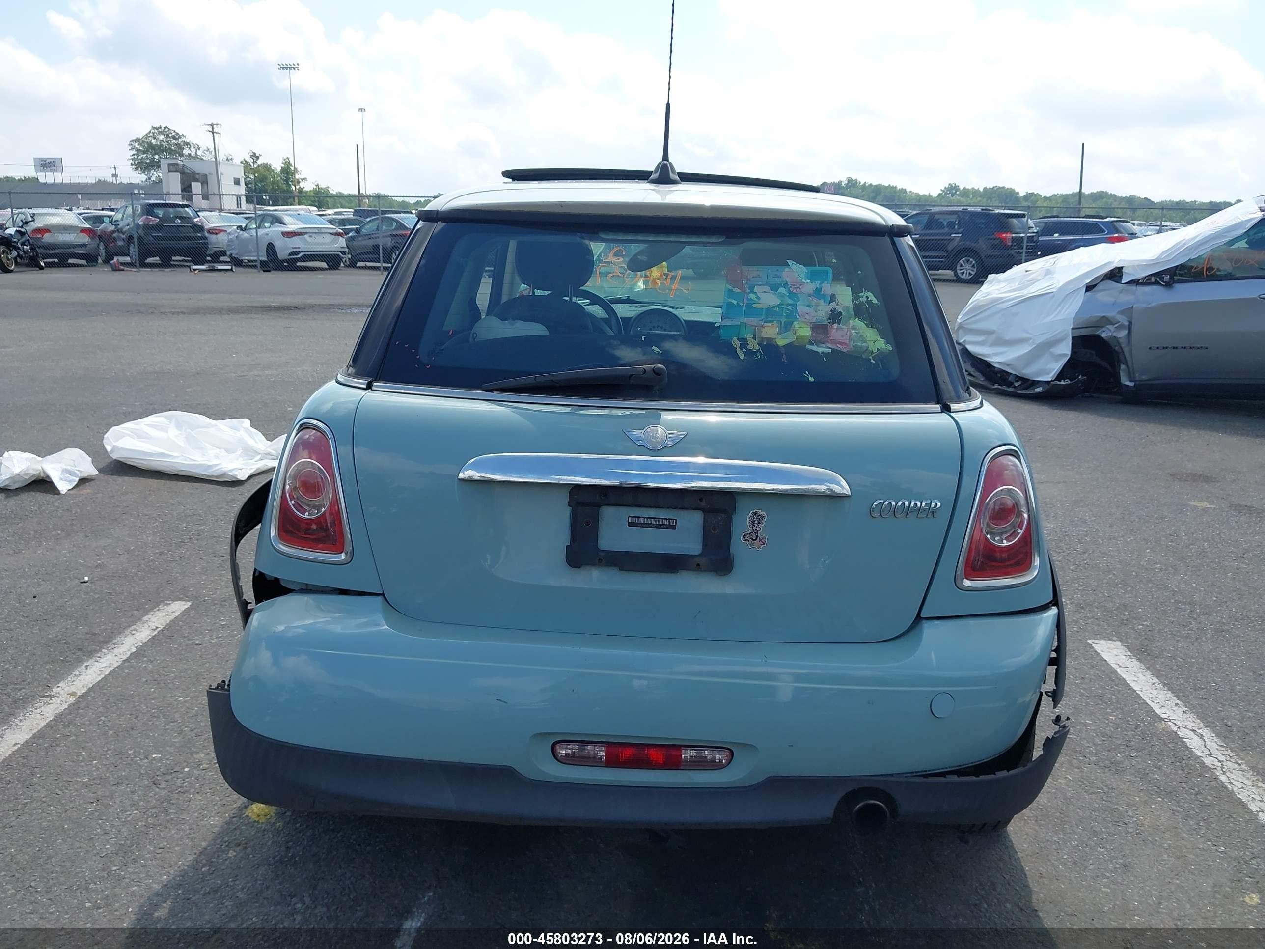 2013 Mini Hardtop Cooper Blue vin: WMWSU3C52DT548878