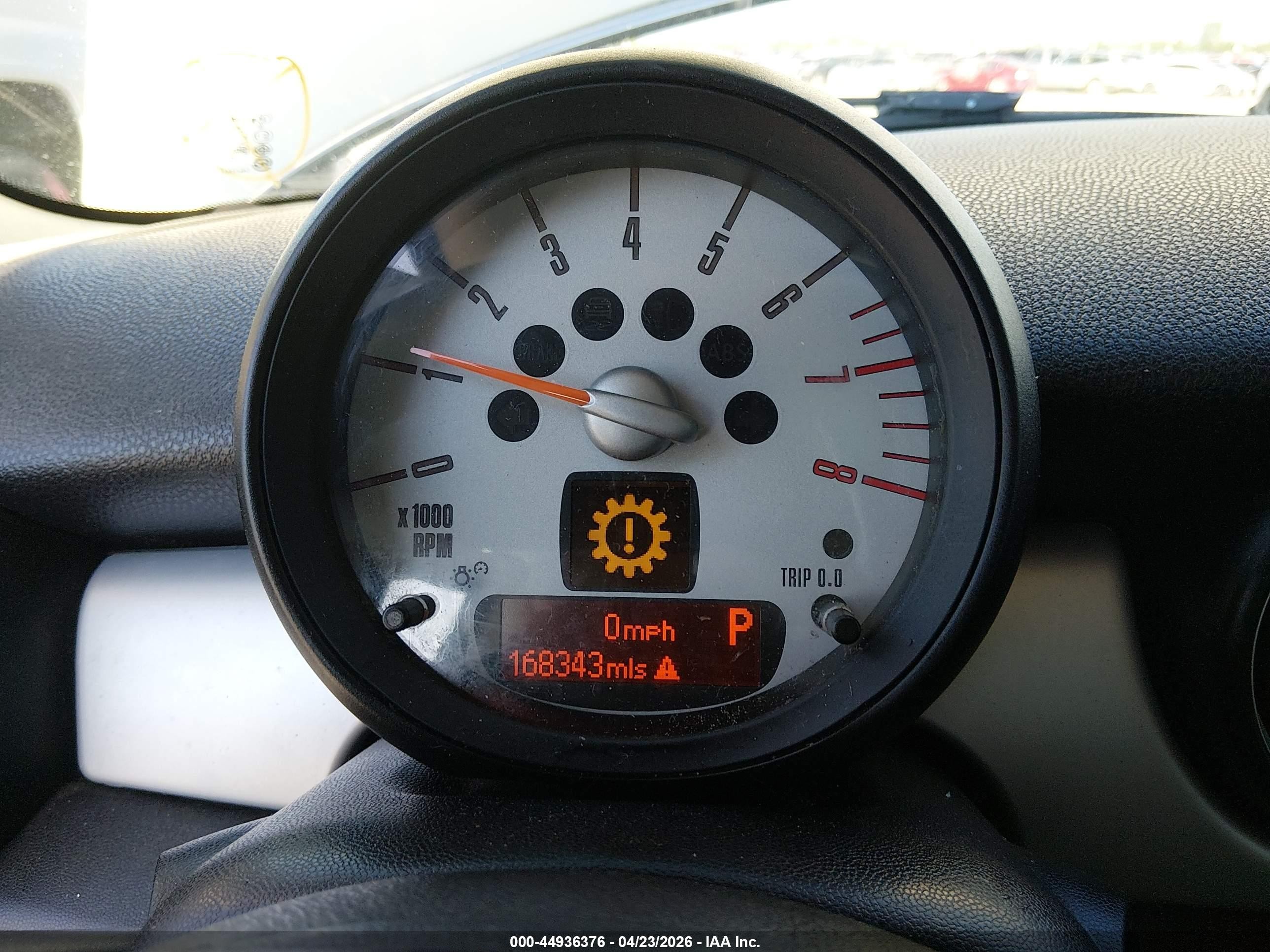 2013 Mini Hardtop Cooper Cream vin: WMWSU3C52DT679650