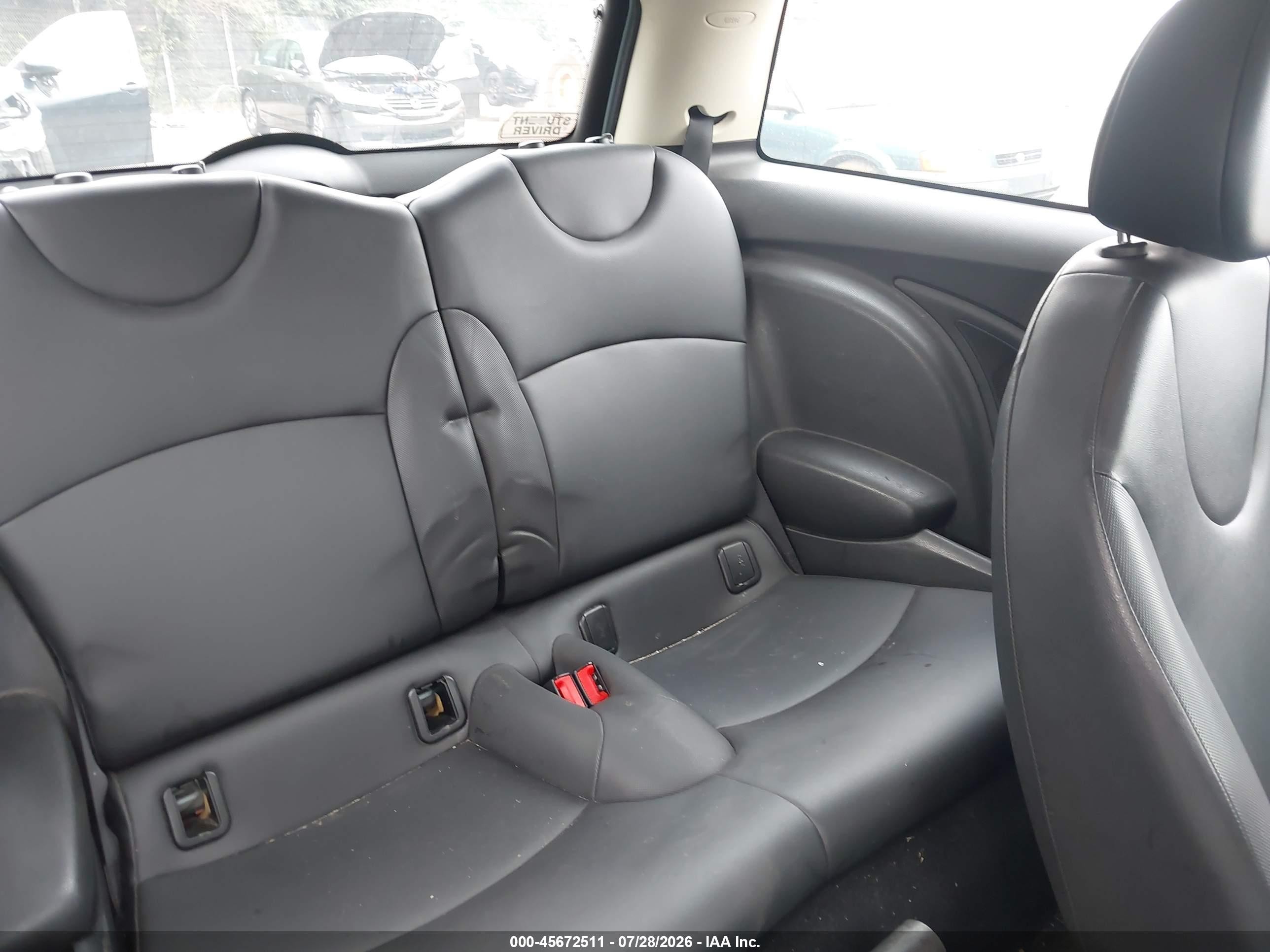 2013 Mini Hardtop Cooper Light Blue vin: WMWSU3C52DT682838