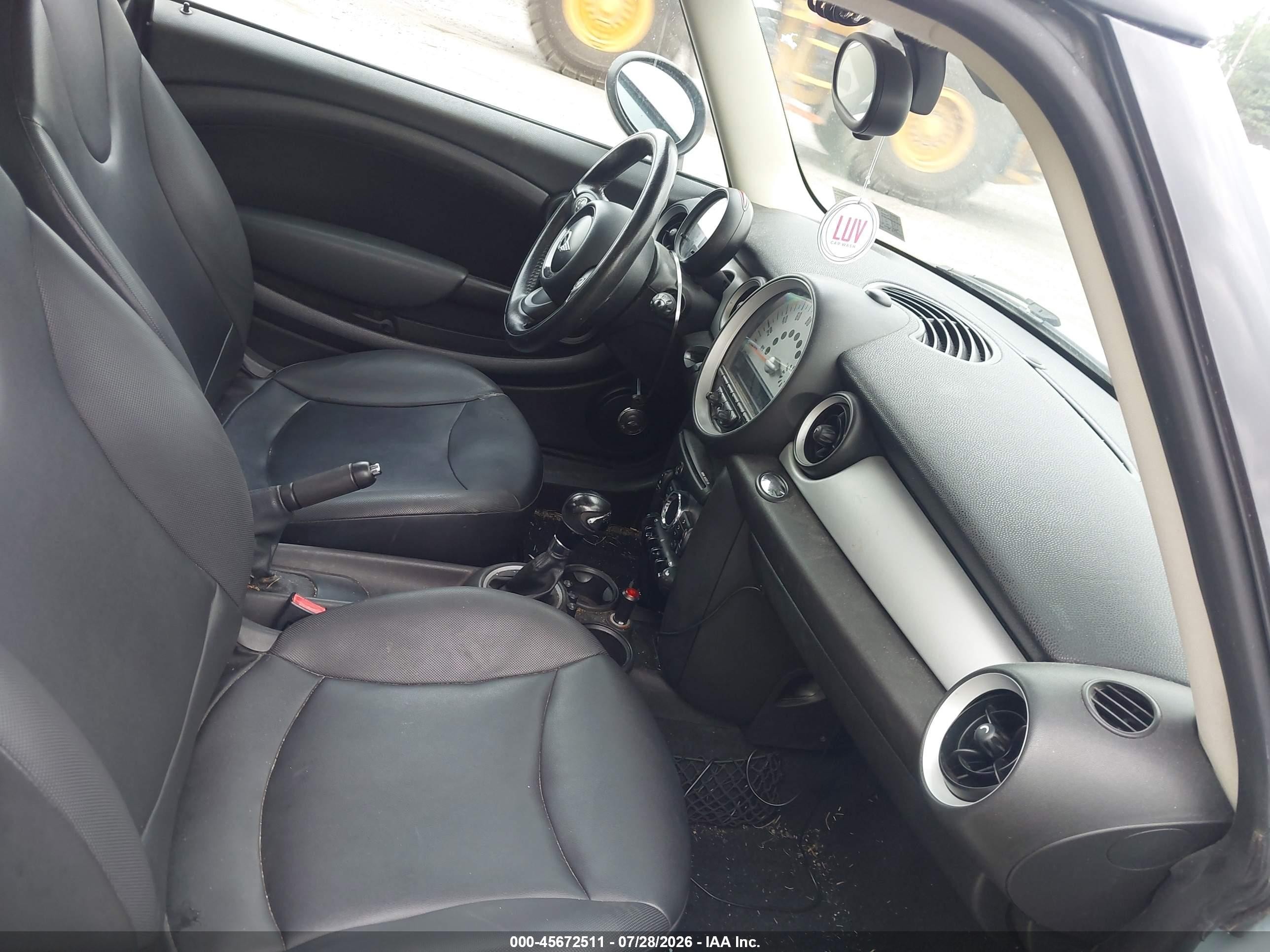 2013 Mini Hardtop Cooper Light Blue vin: WMWSU3C52DT682838