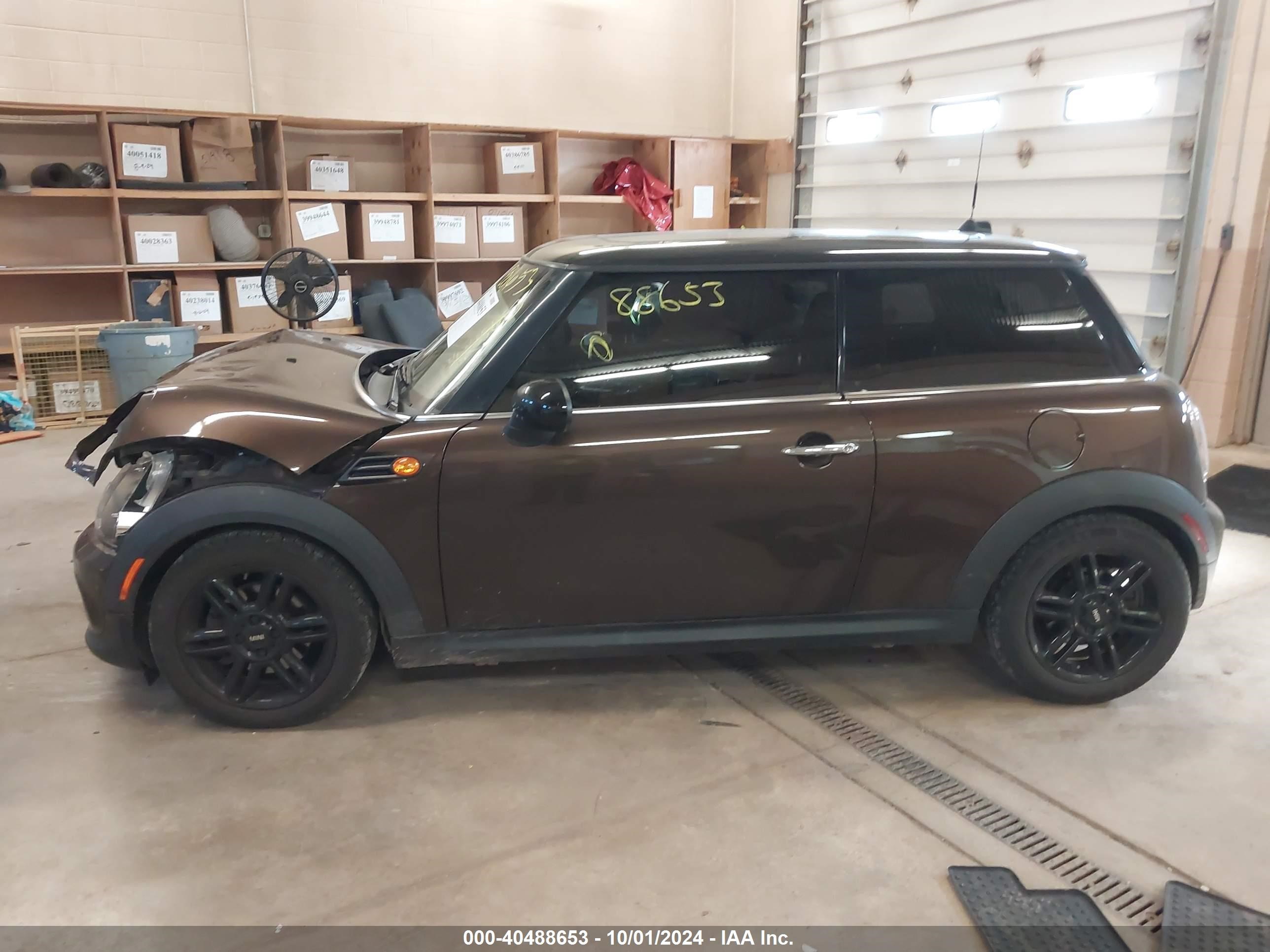 2012 Mini Cooper   Brown vin: WMWSU3C53CT185649