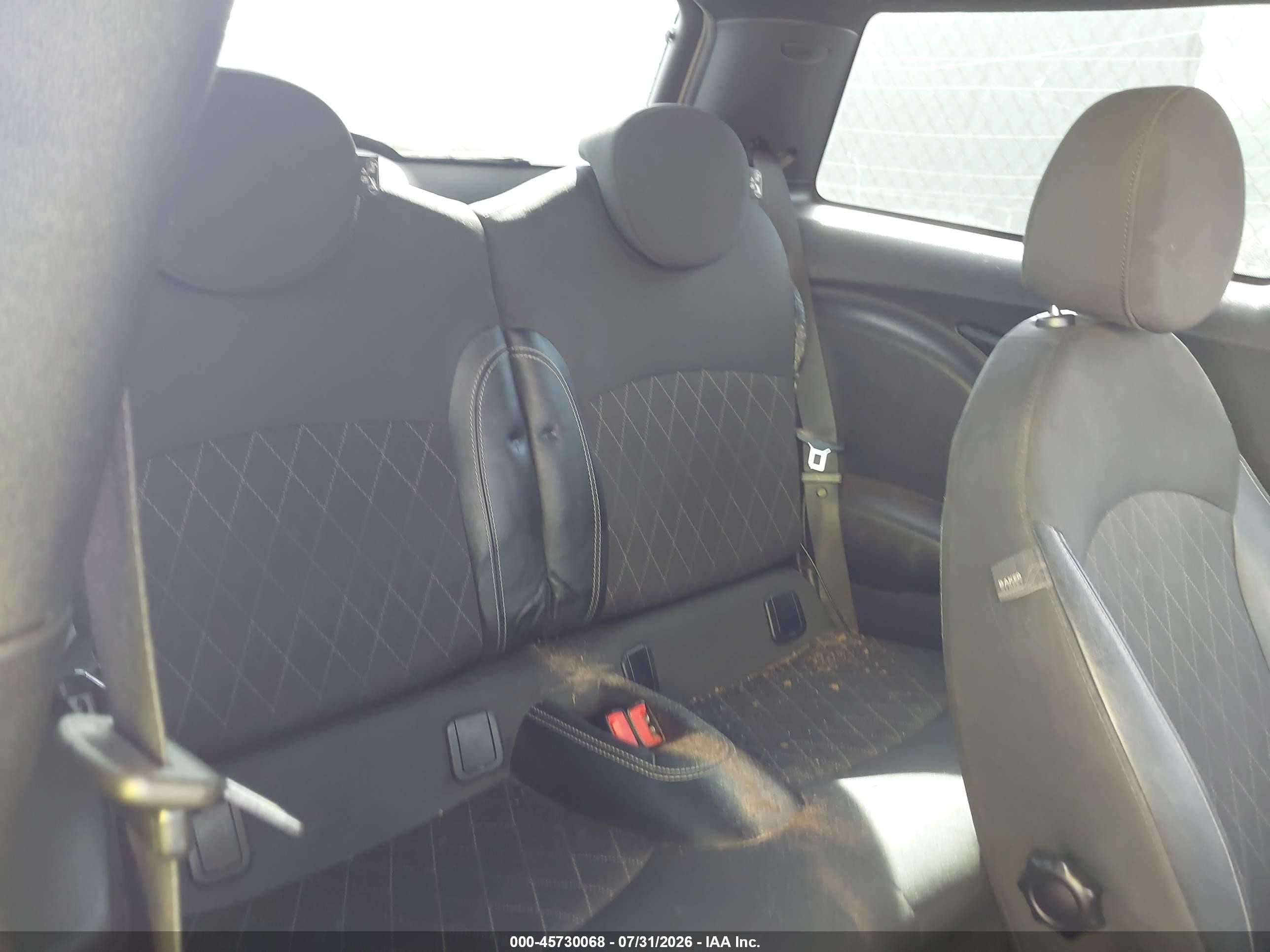 2012 Mini Cooper   Tan vin: WMWSU3C53CT264528