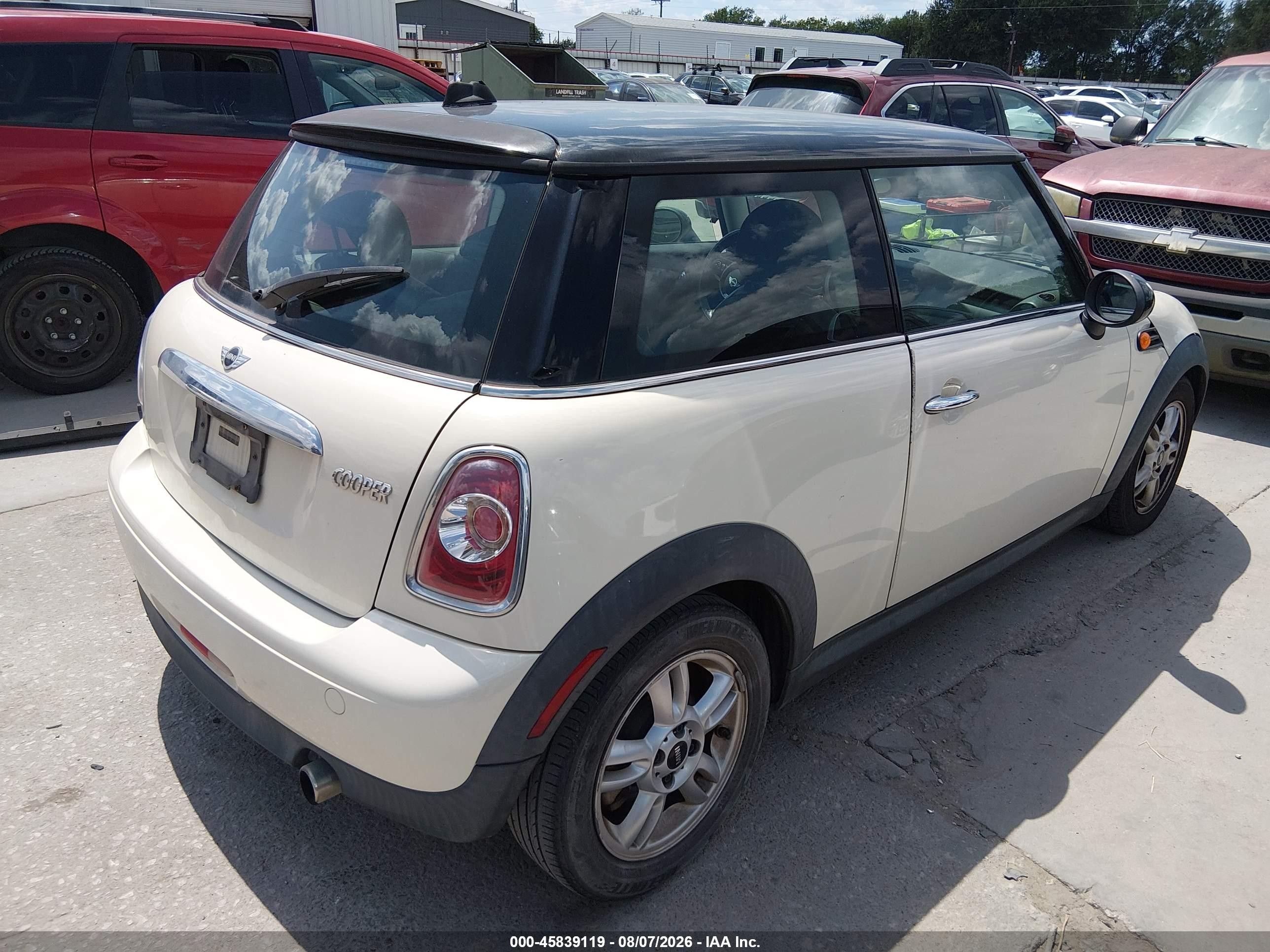 2013 Mini Hardtop Cooper Champagne vin: WMWSU3C53DT544824