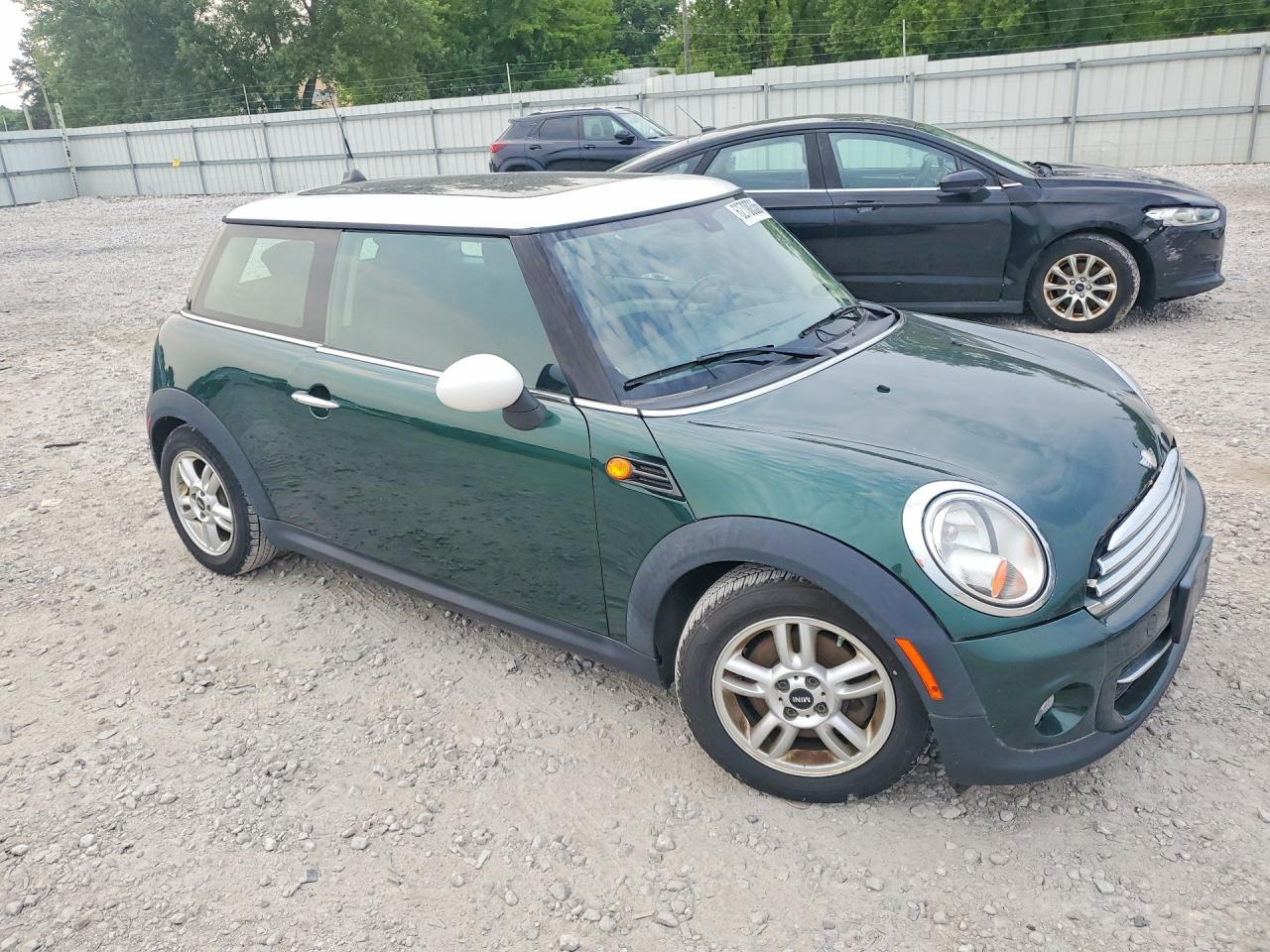 2013 Mini Cooper Green vin: WMWSU3C53DT549666