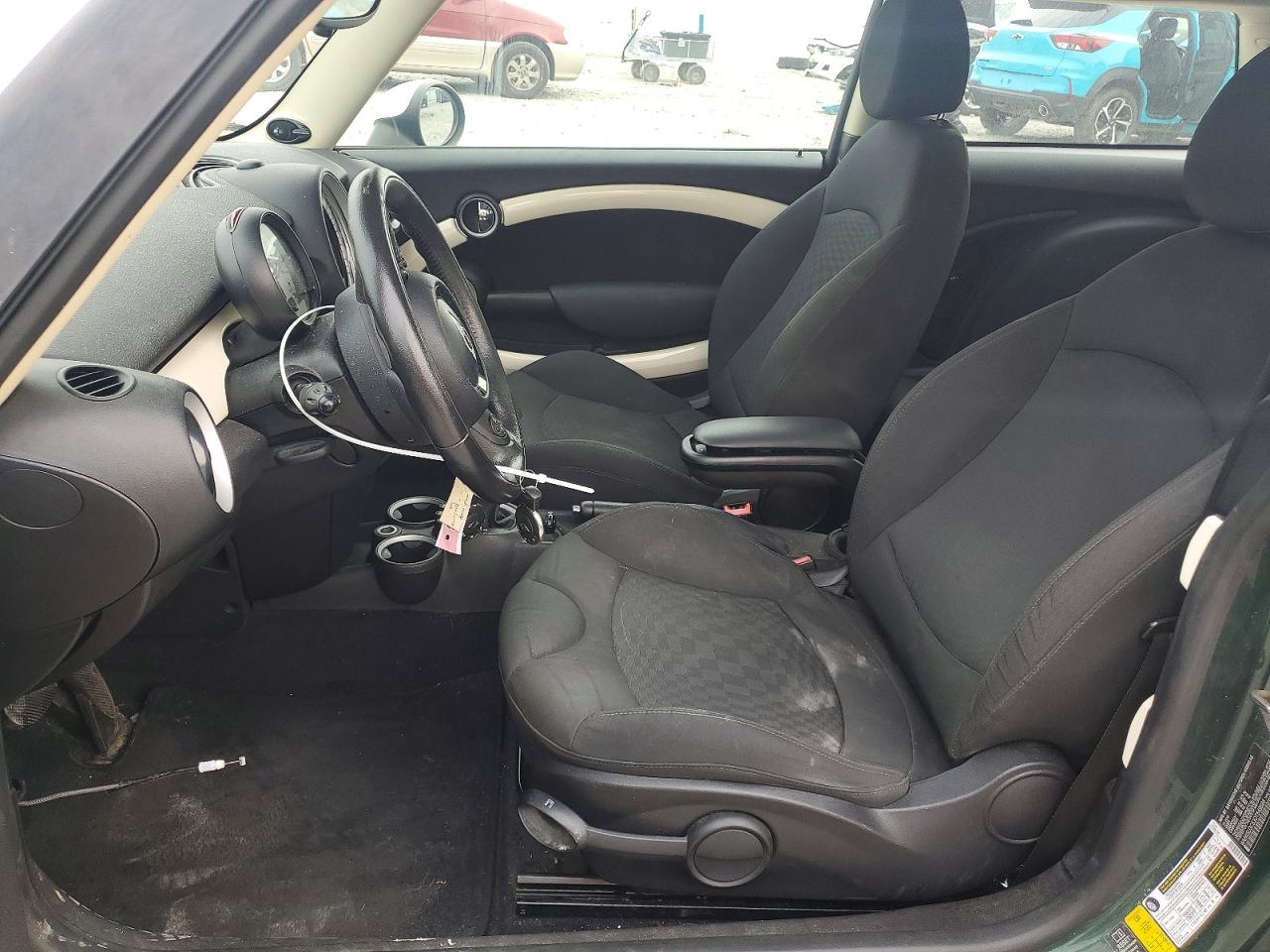 2013 Mini Cooper Green vin: WMWSU3C53DT549666