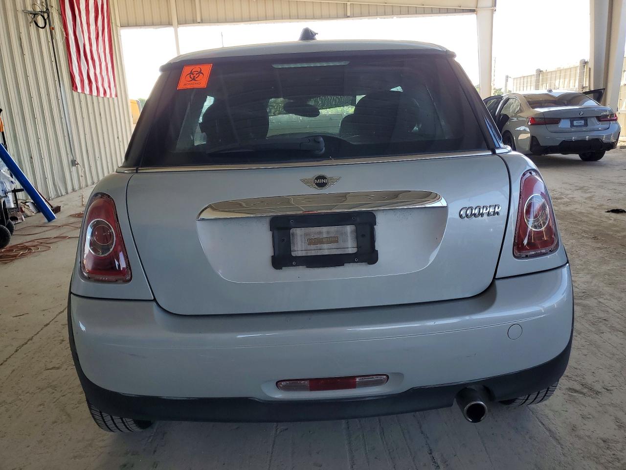 2013 Mini Cooper Серебряный vin: WMWSU3C53DT683772