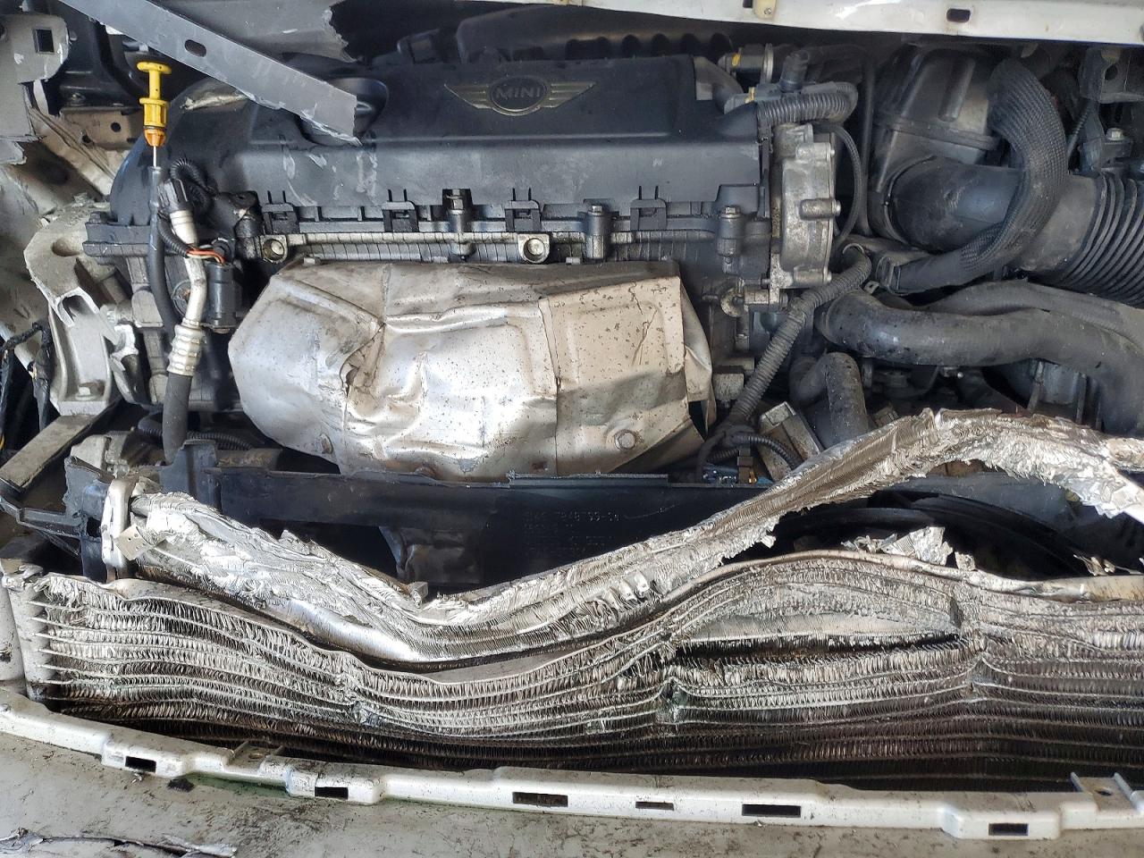 2013 Mini Cooper Серебряный vin: WMWSU3C53DT683772