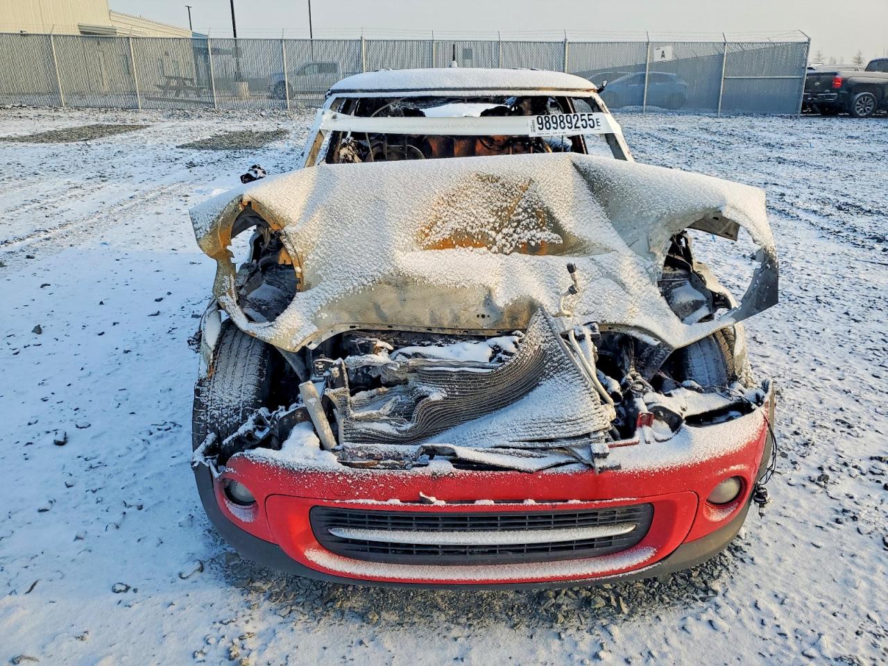 2013 Mini Cooper Red vin: WMWSU3C53DT684839