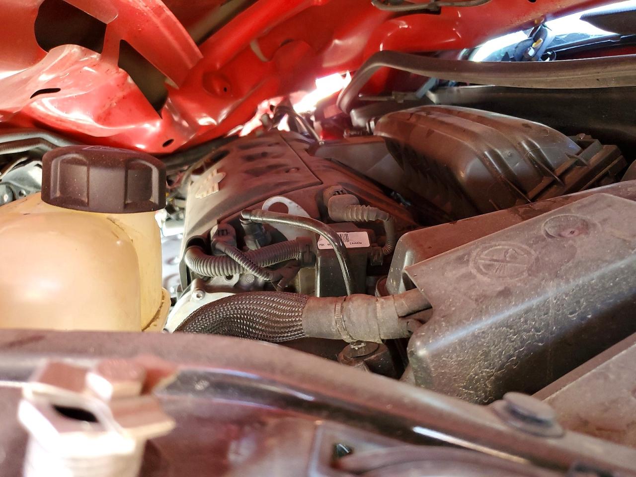 2013 Mini Cooper Red vin: WMWSU3C53DT690527