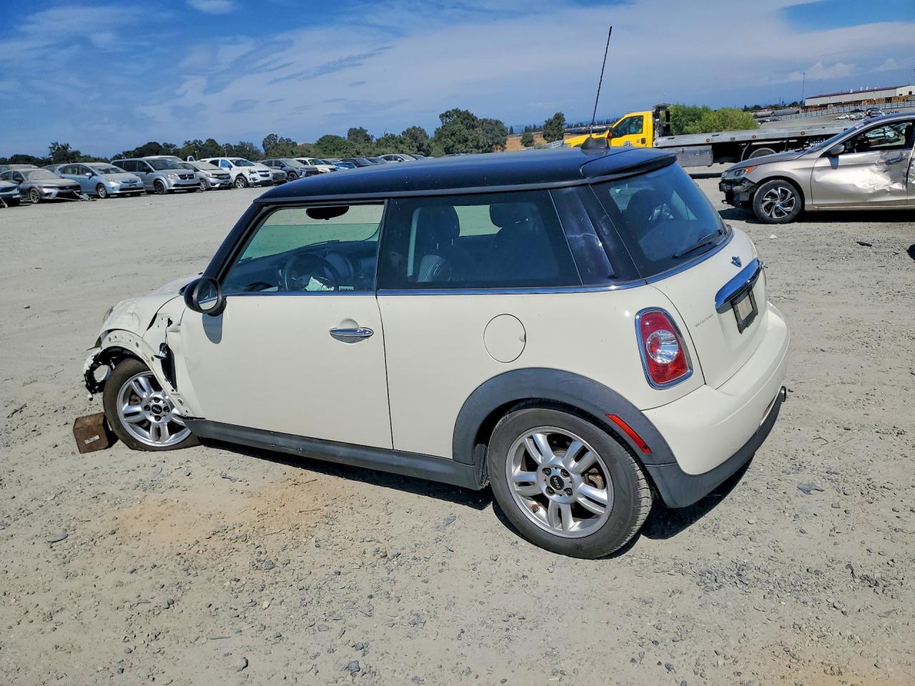 2013 Mini Cooper Белый vin: WMWSU3C53DT691273