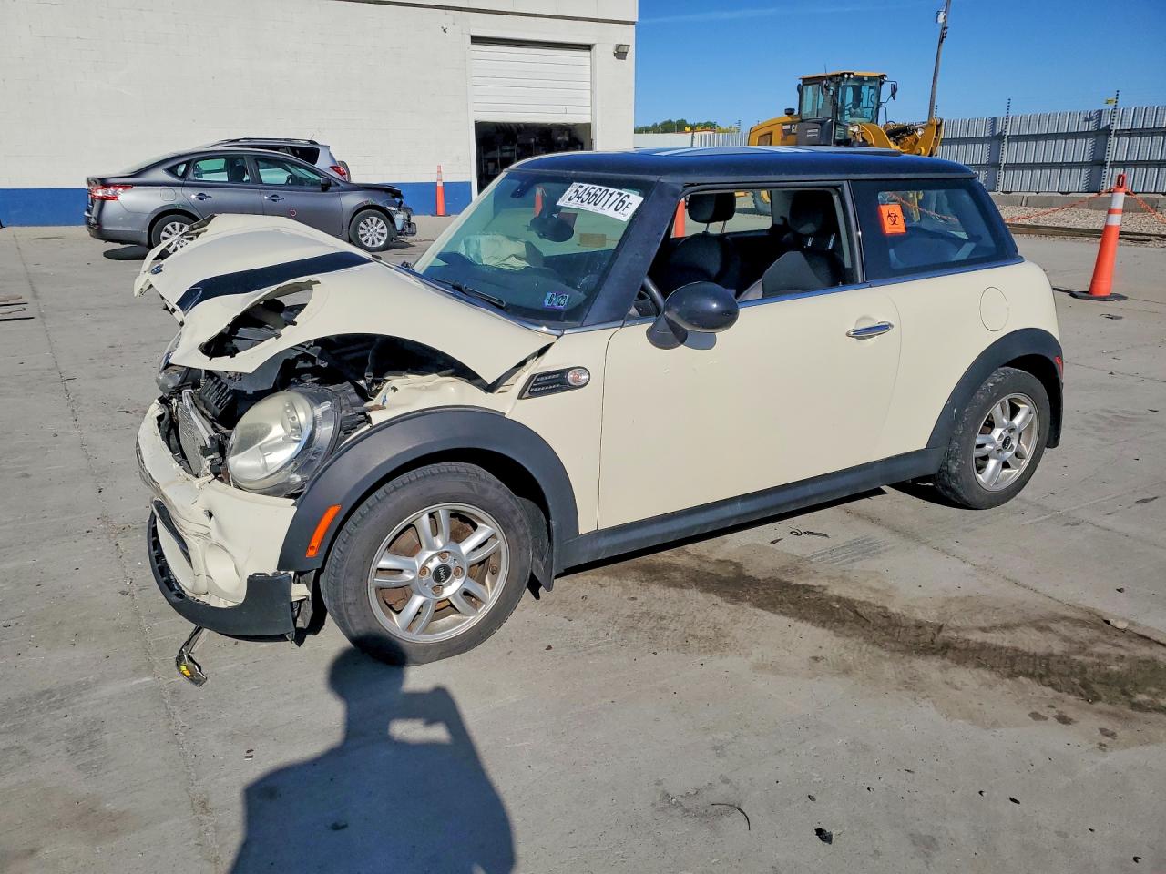 2012 Mini Cooper Beige vin: WMWSU3C54CT367568