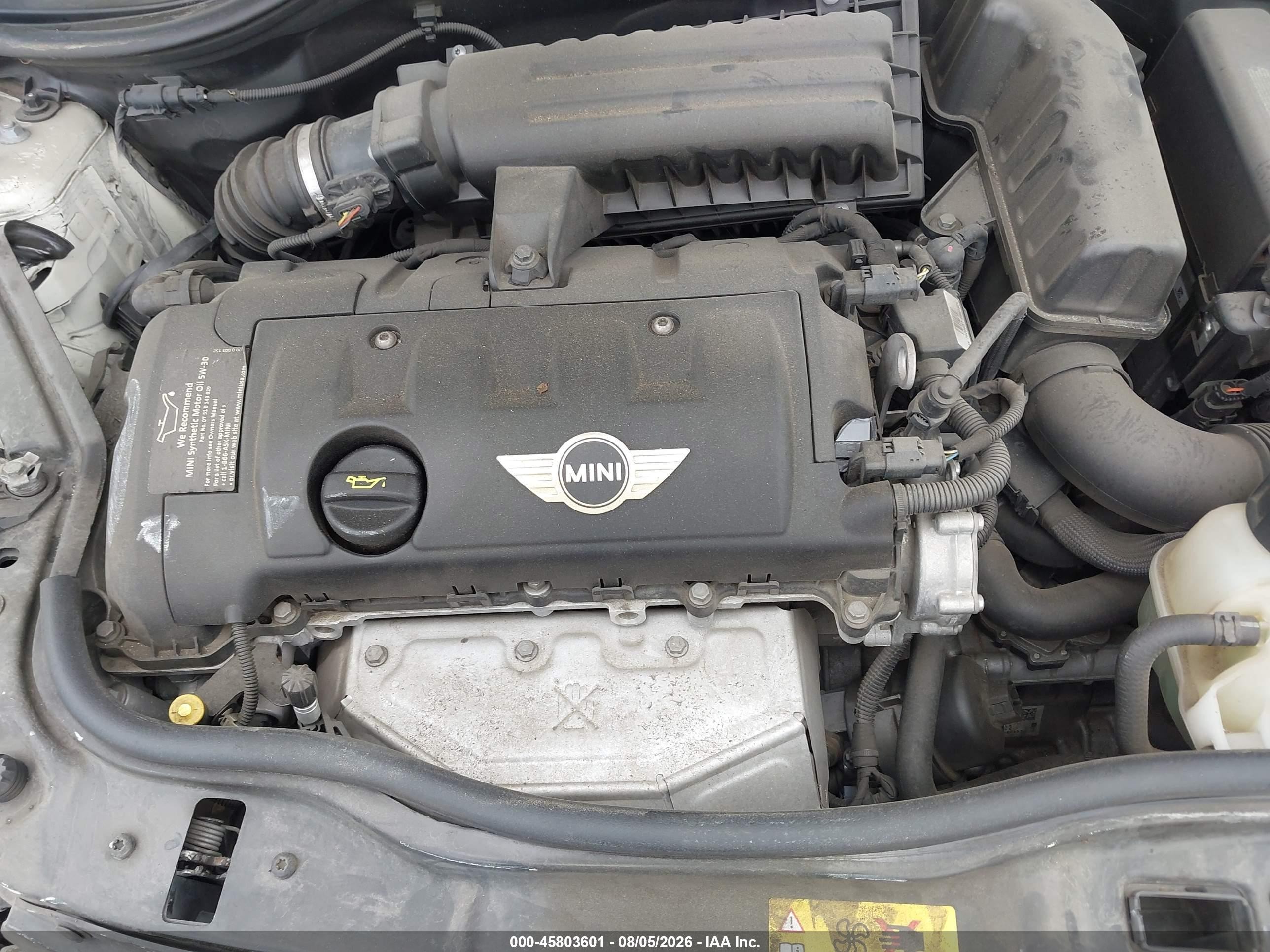 2012 Mini Cooper   Beige vin: WMWSU3C55CT259900