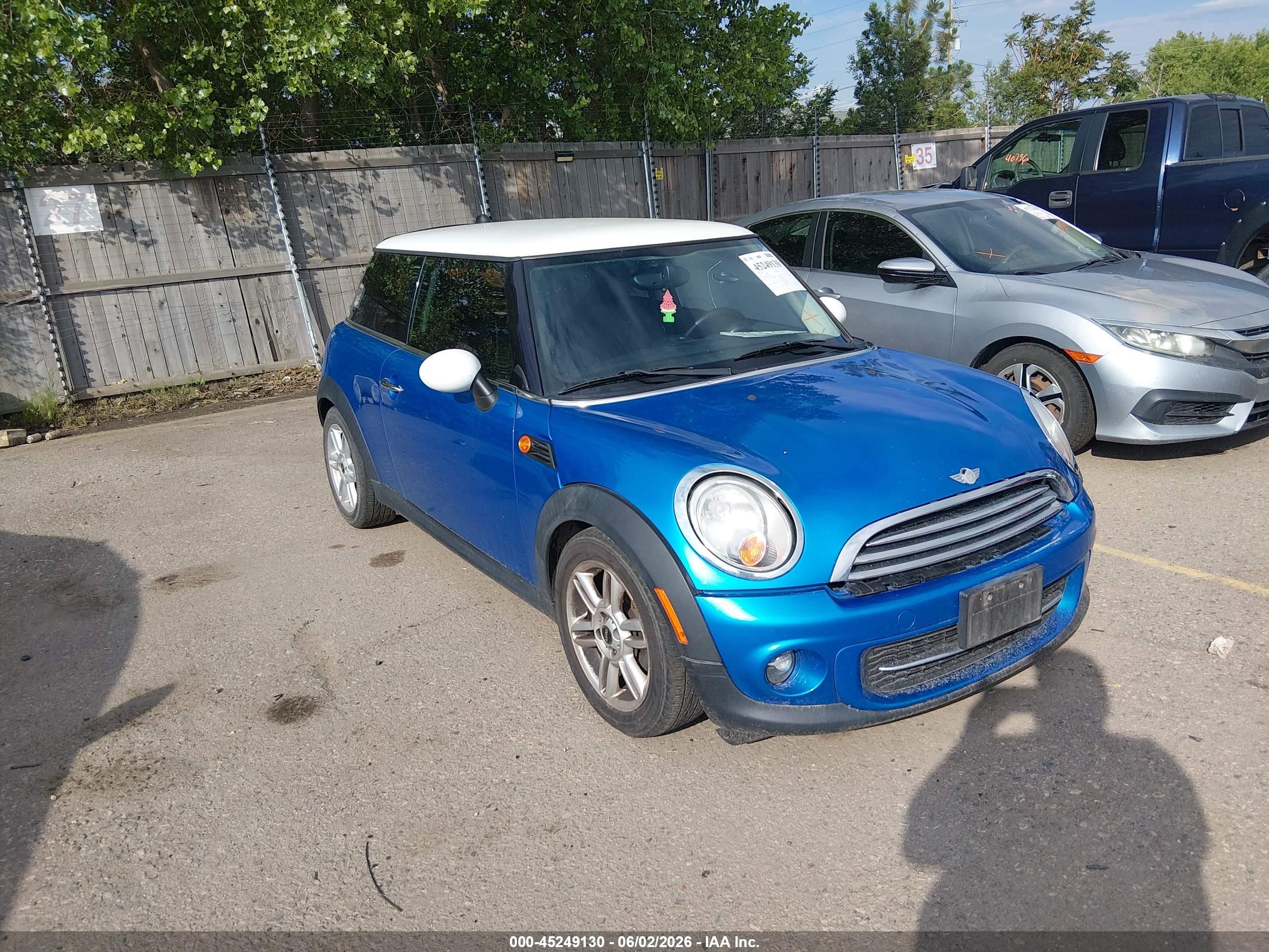 2012 Mini Cooper   Синий vin: WMWSU3C55CT260979