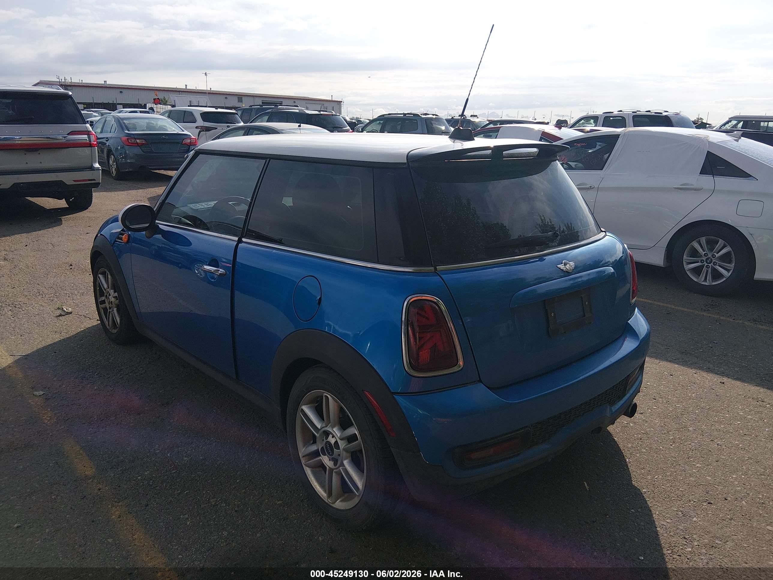 2012 Mini Cooper   Blue vin: WMWSU3C55CT260979