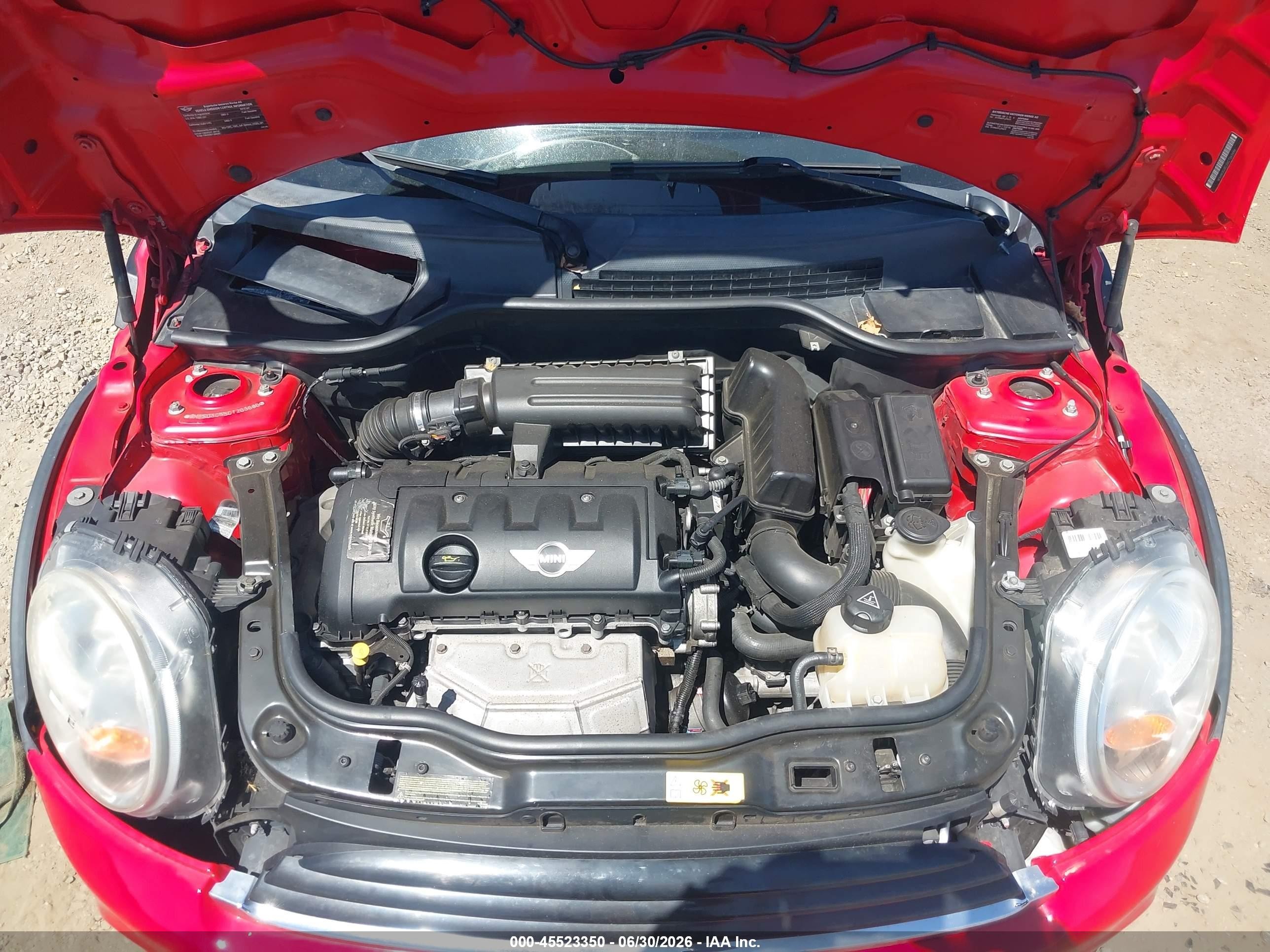 2012 Mini Cooper   Red vin: WMWSU3C55CT263686