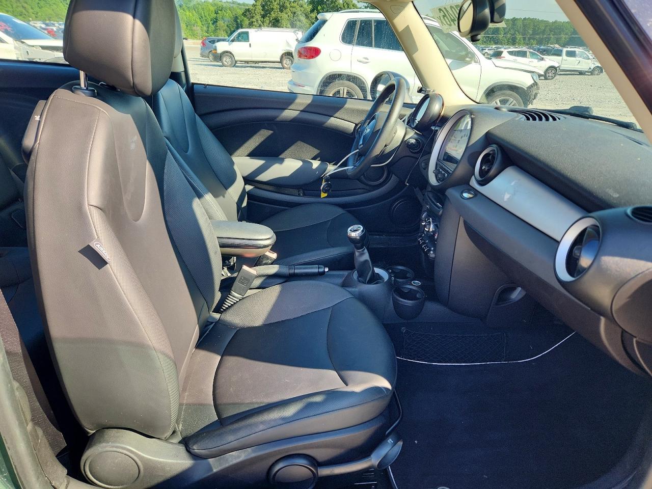 2012 Mini Cooper Green vin: WMWSU3C55CT367904
